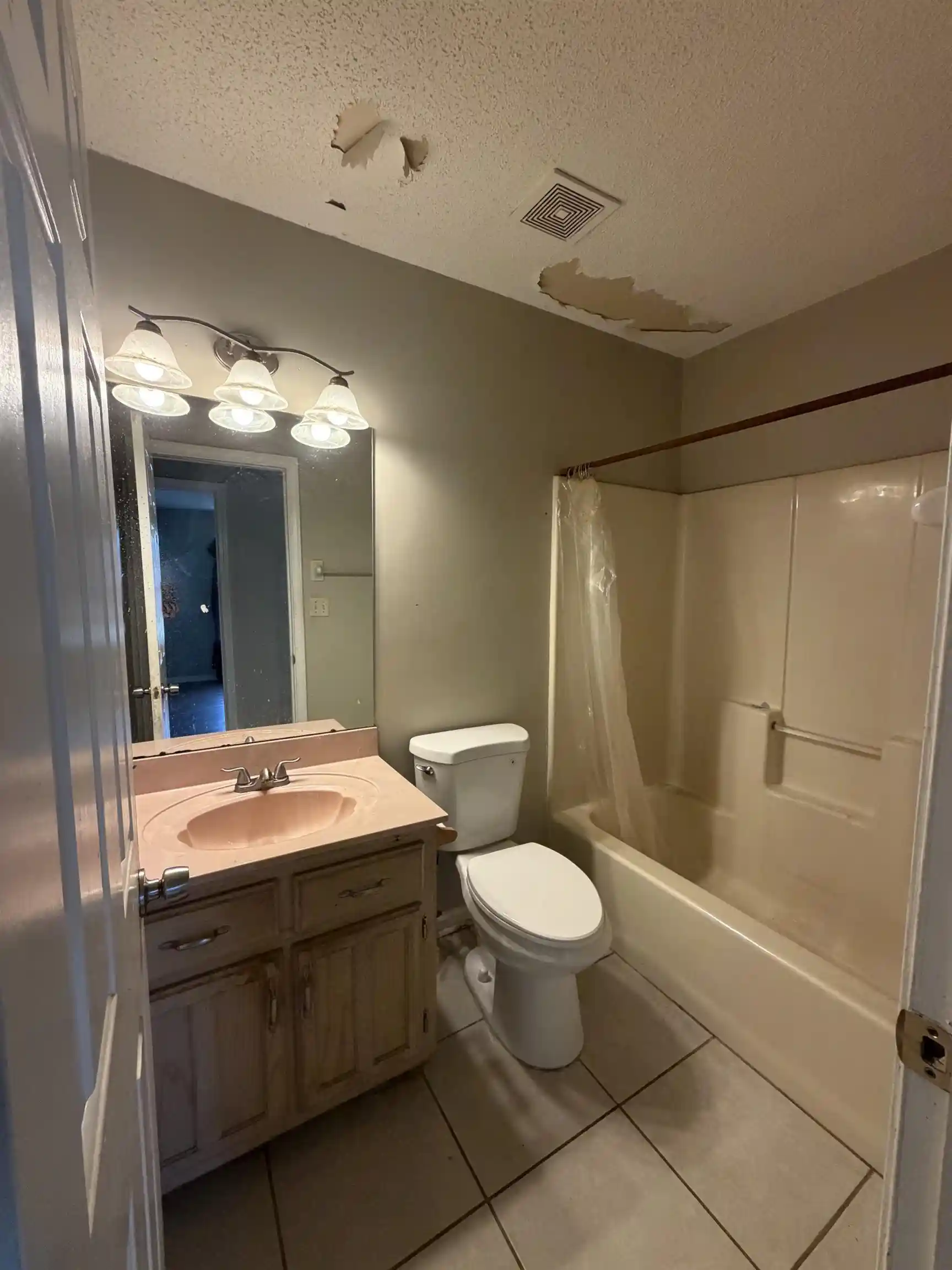 Photo 3 of Single family home for sale at 1250 Tyler Pl, Cordova, TN 38018 | MLS# 10230344 | Listing updated on 2026-10-16