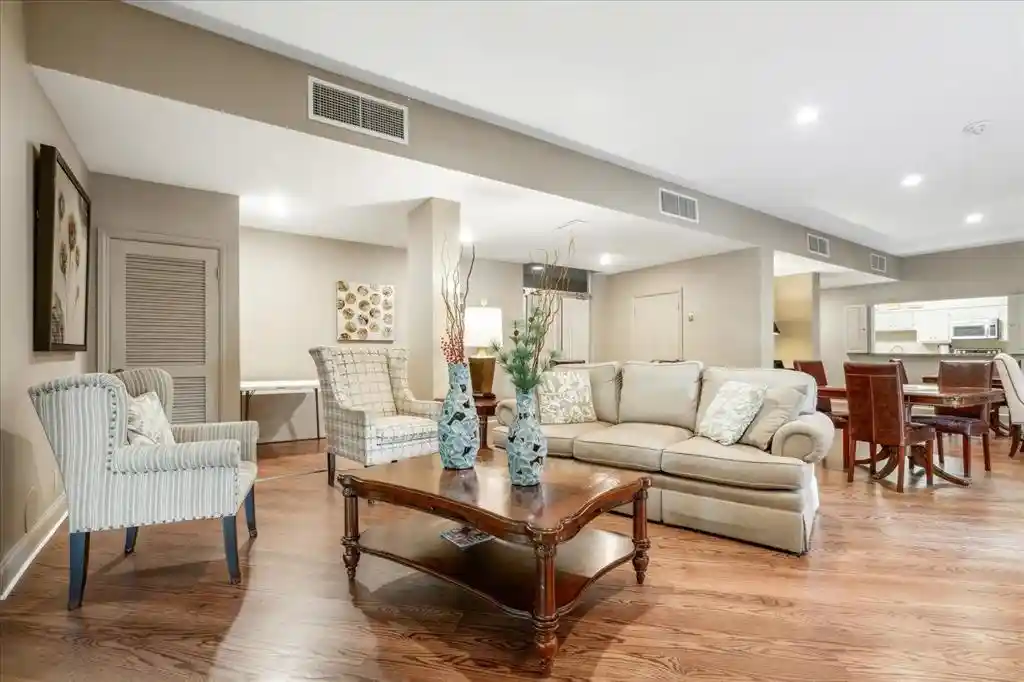 Photo 2 of Condo for sale at 475 N Highland St #4A, Memphis, TN 38122 | MLS# 10230358 | Listing updated on 2026-09-25