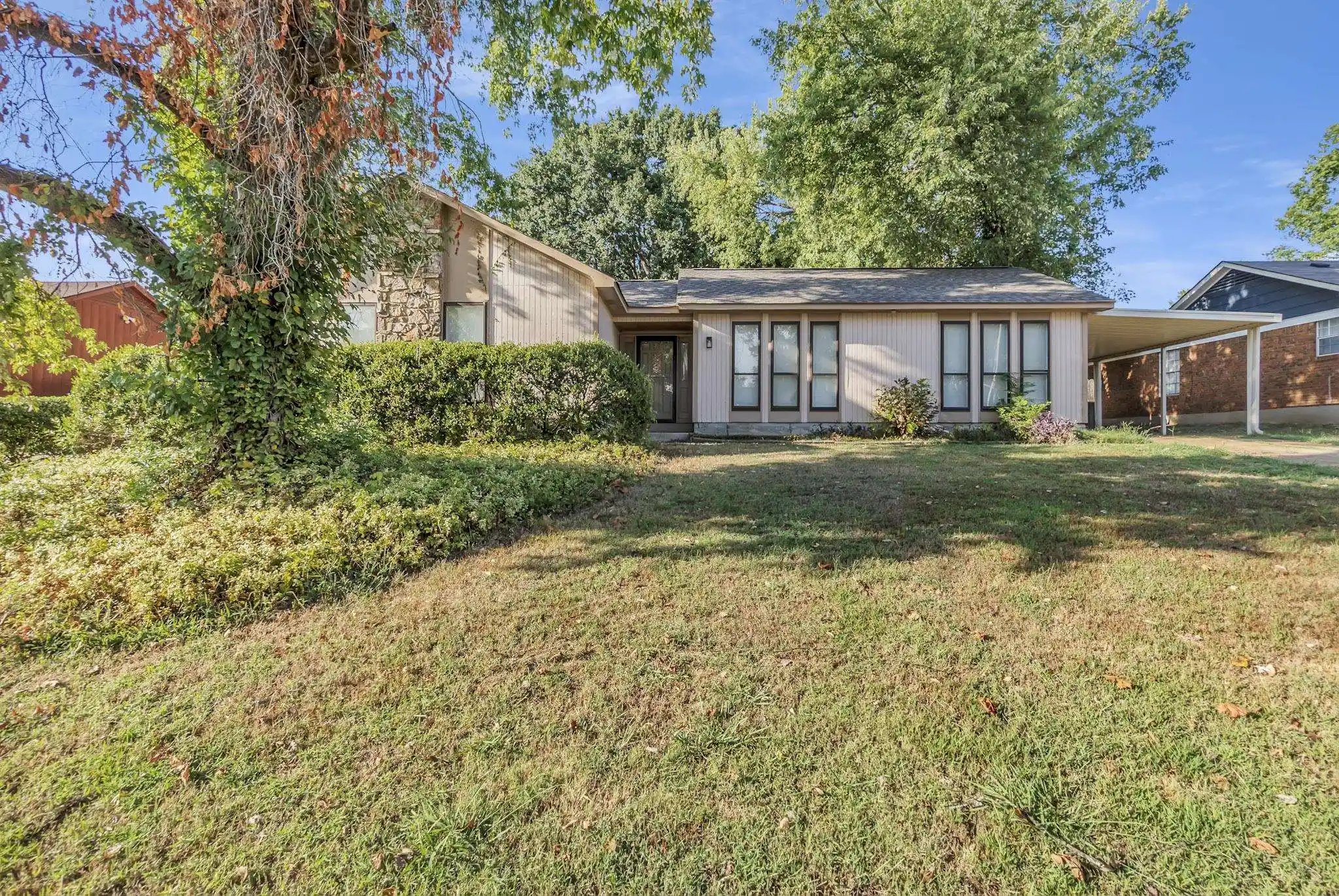Photo 1 of Single family home for sale at 6904 Aspenhill Dr, Bartlett, TN 38135 | MLS# 10230361 | Listing updated on 2026-09-13