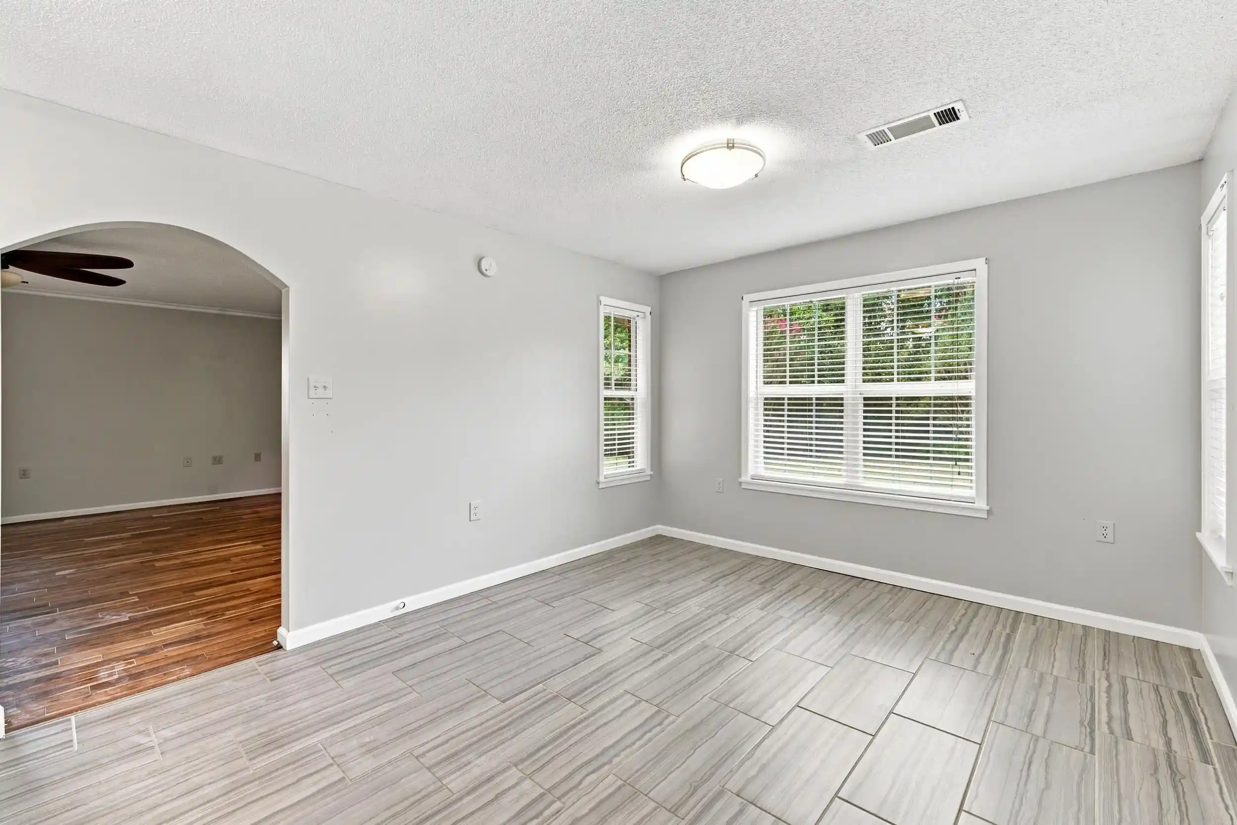 Photo 2 of Sale Pending at 1965 Peete Rd, Mason, TN 38049 | MLS# 10230371 | Listing updated on 2026-09-20