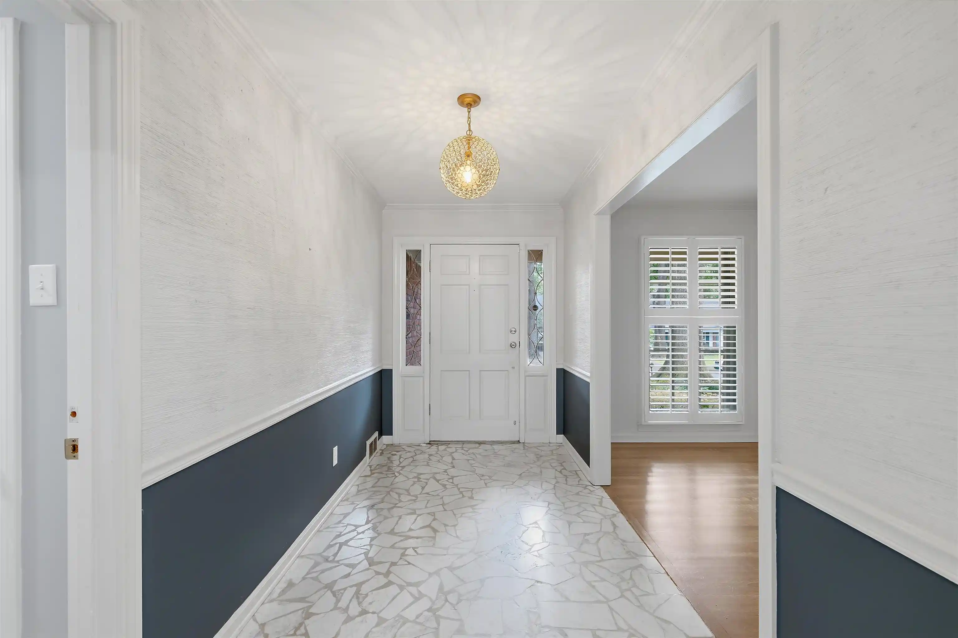 Photo 3 of Single family home for sale at 2371 Brk Holw Cv, Memphis, TN 38119 | MLS# 10230374 | Listing updated on 2026-09-14