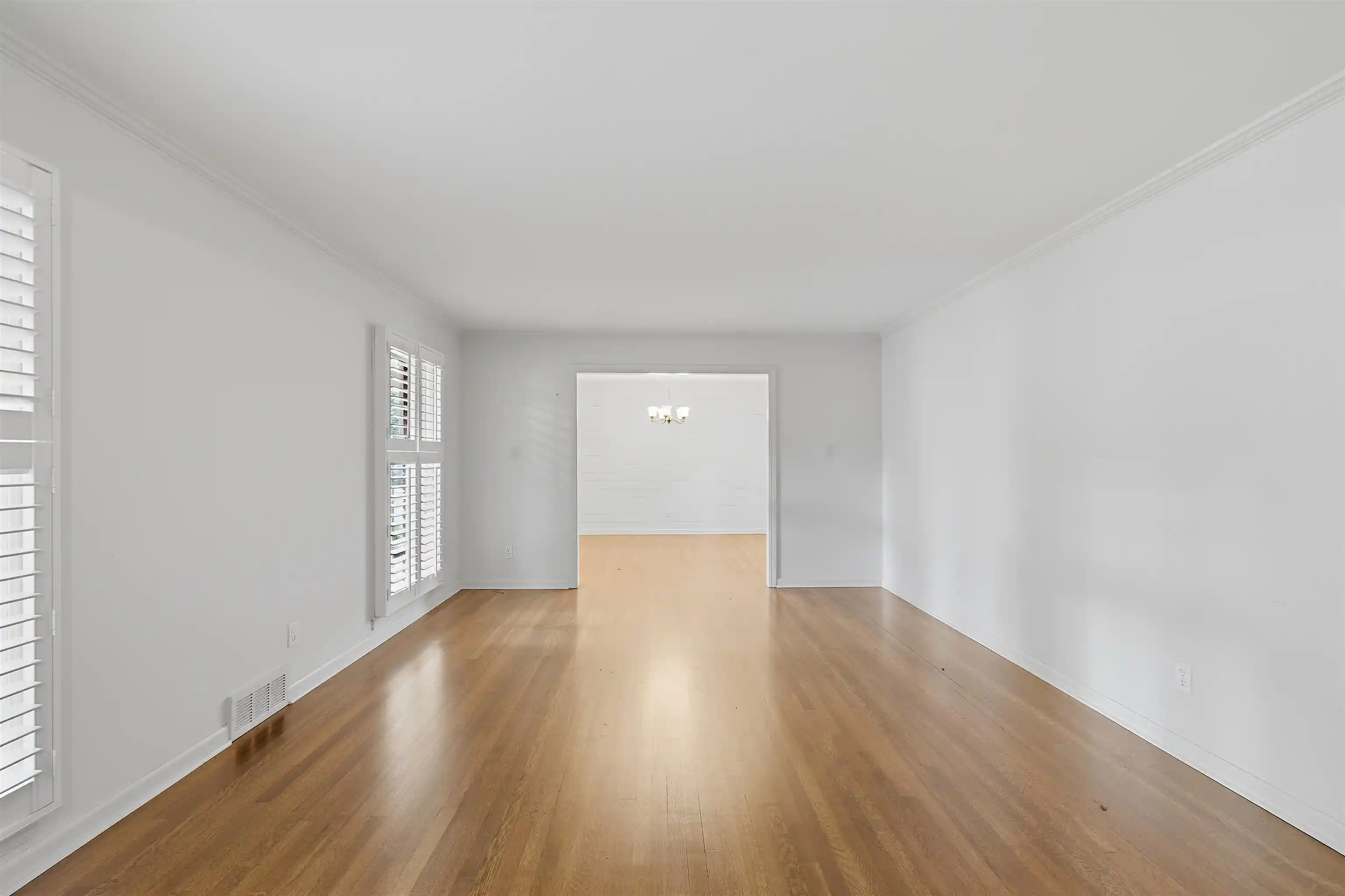 Photo 3 of Single family home for sale at 2371 Brk Holw Cv, Memphis, TN 38119 | MLS# 10230374 | Listing updated on 2026-09-14