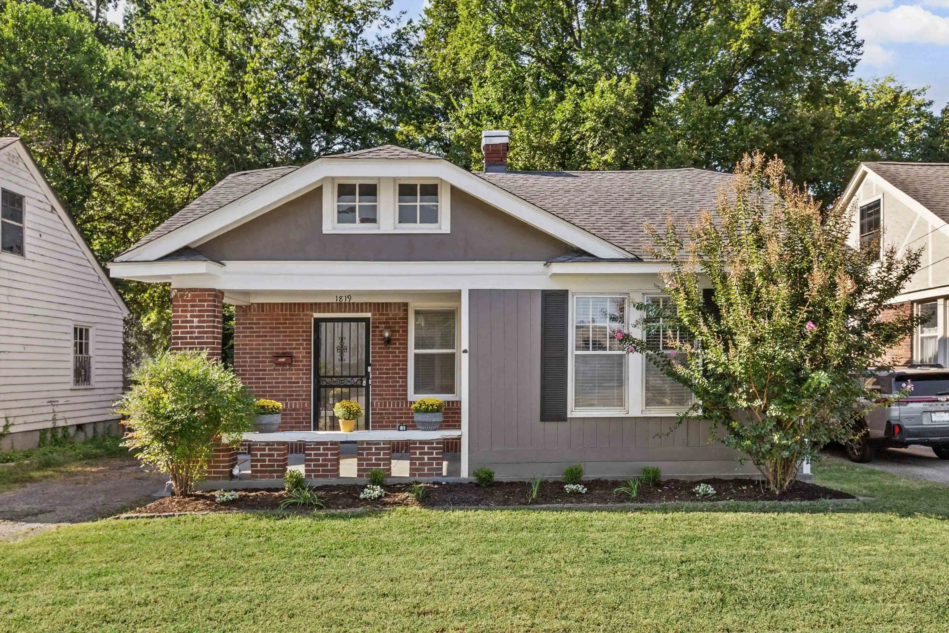 Photo 1 of Sale Pending at 1819 Crump Ave, Memphis, TN 38107 | MLS# 10230384 | Listing updated on 2026-10-01