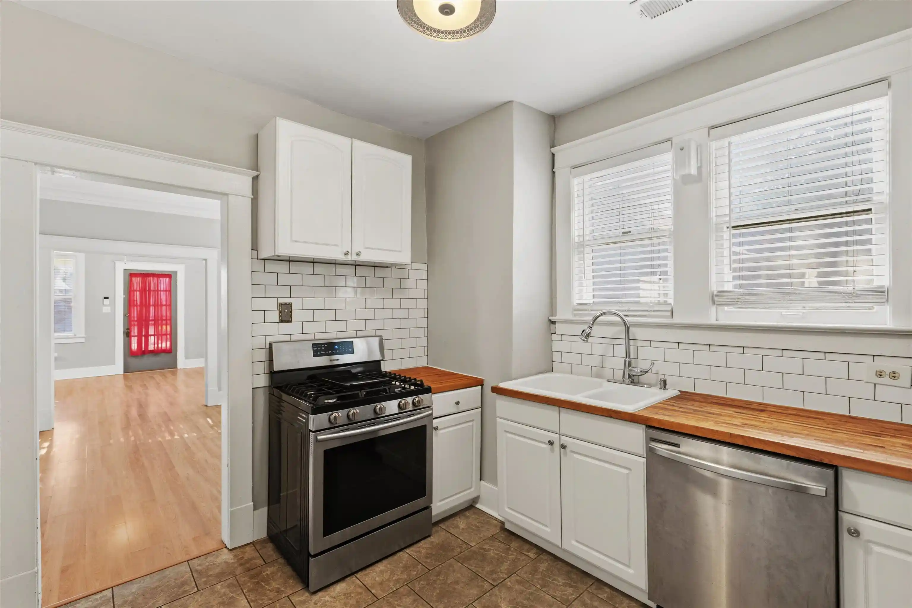 Photo 2 of Sale Pending at 1819 Crump Ave, Memphis, TN 38107 | MLS# 10230384 | Listing updated on 2026-10-01