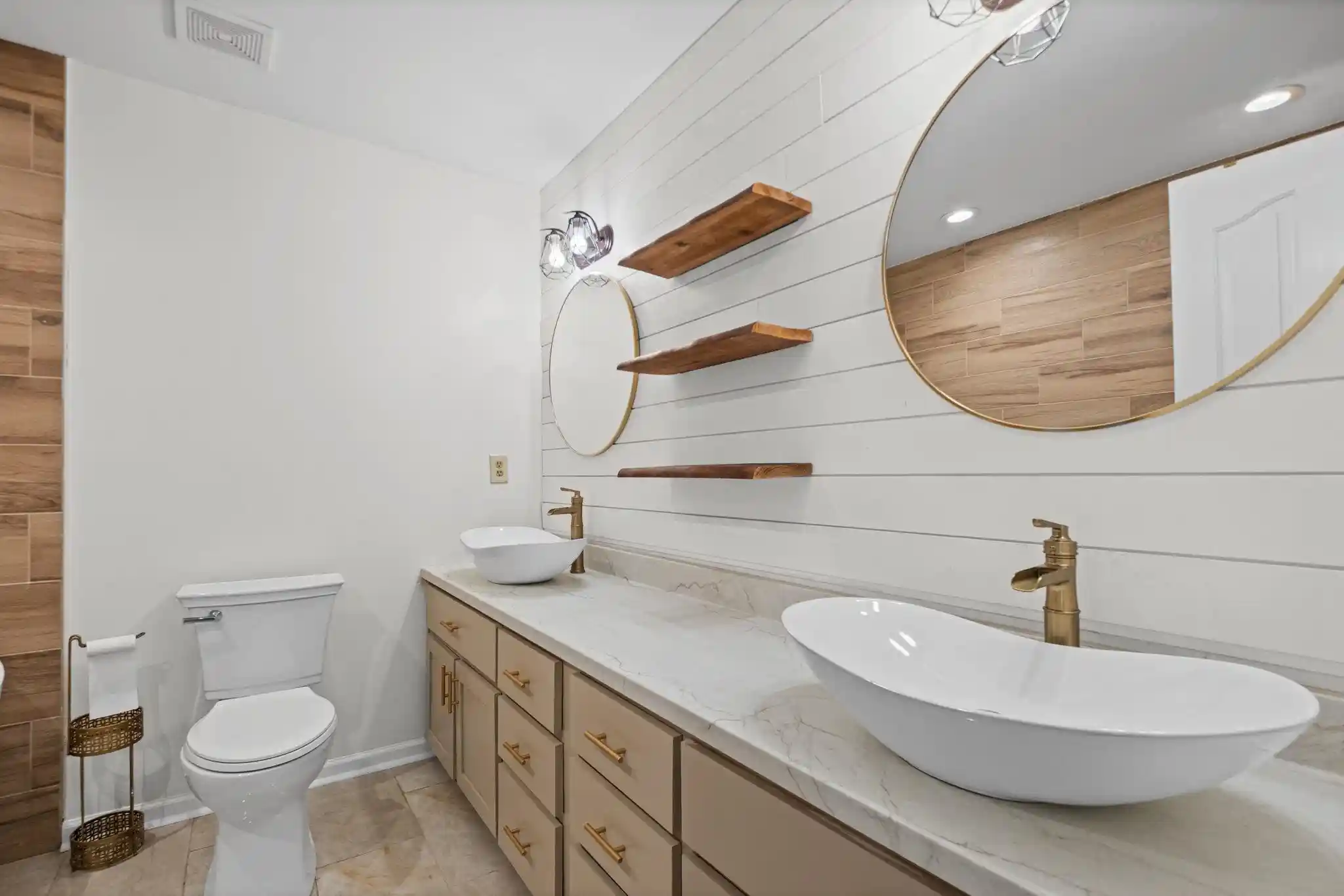 Photo 3 of Single family home for sale at 110 Michelle Dr, Brighton, TN 38011 | MLS# 10230392 | Listing updated on 2026-10-01