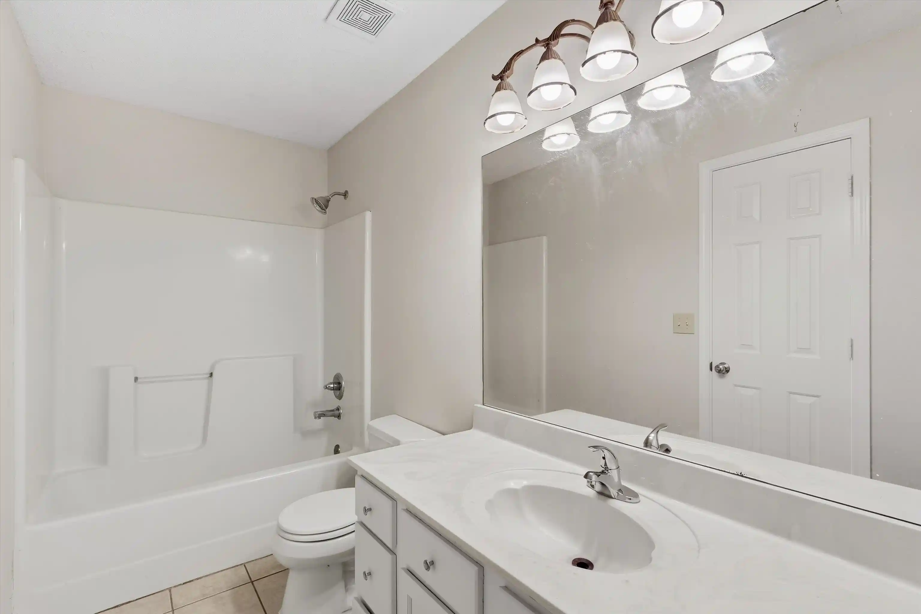 Photo 4 of Sale Pending at 510 Oakland Hills Dr, Oakland, TN 38060 | MLS# 10230409 | Listing updated on 2026-09-17