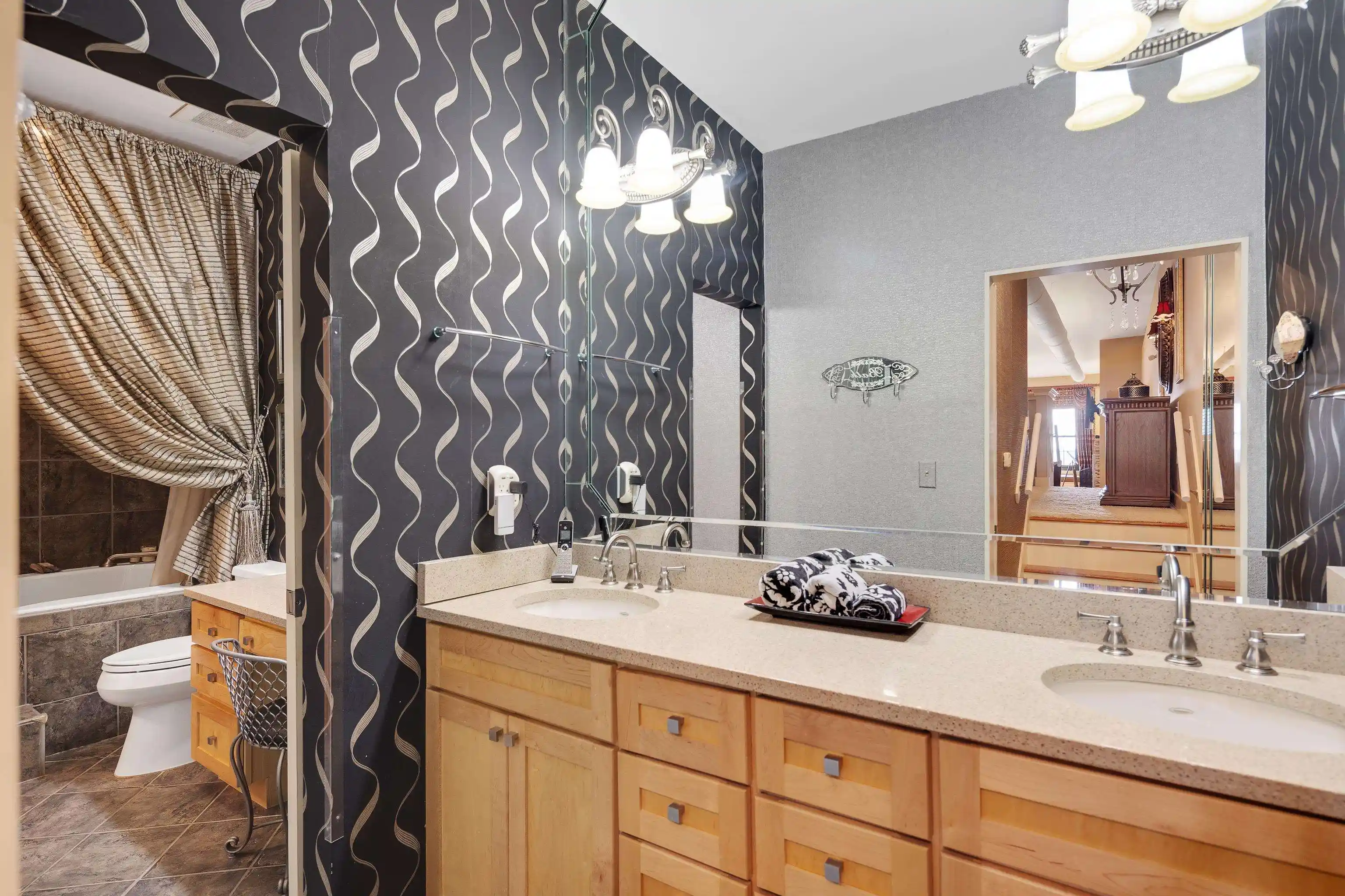 Photo 3 of Condo for sale at 505 Tennessee St #PH7, Memphis, TN 38103 | MLS# 10230412 | Listing updated on 2026-09-14