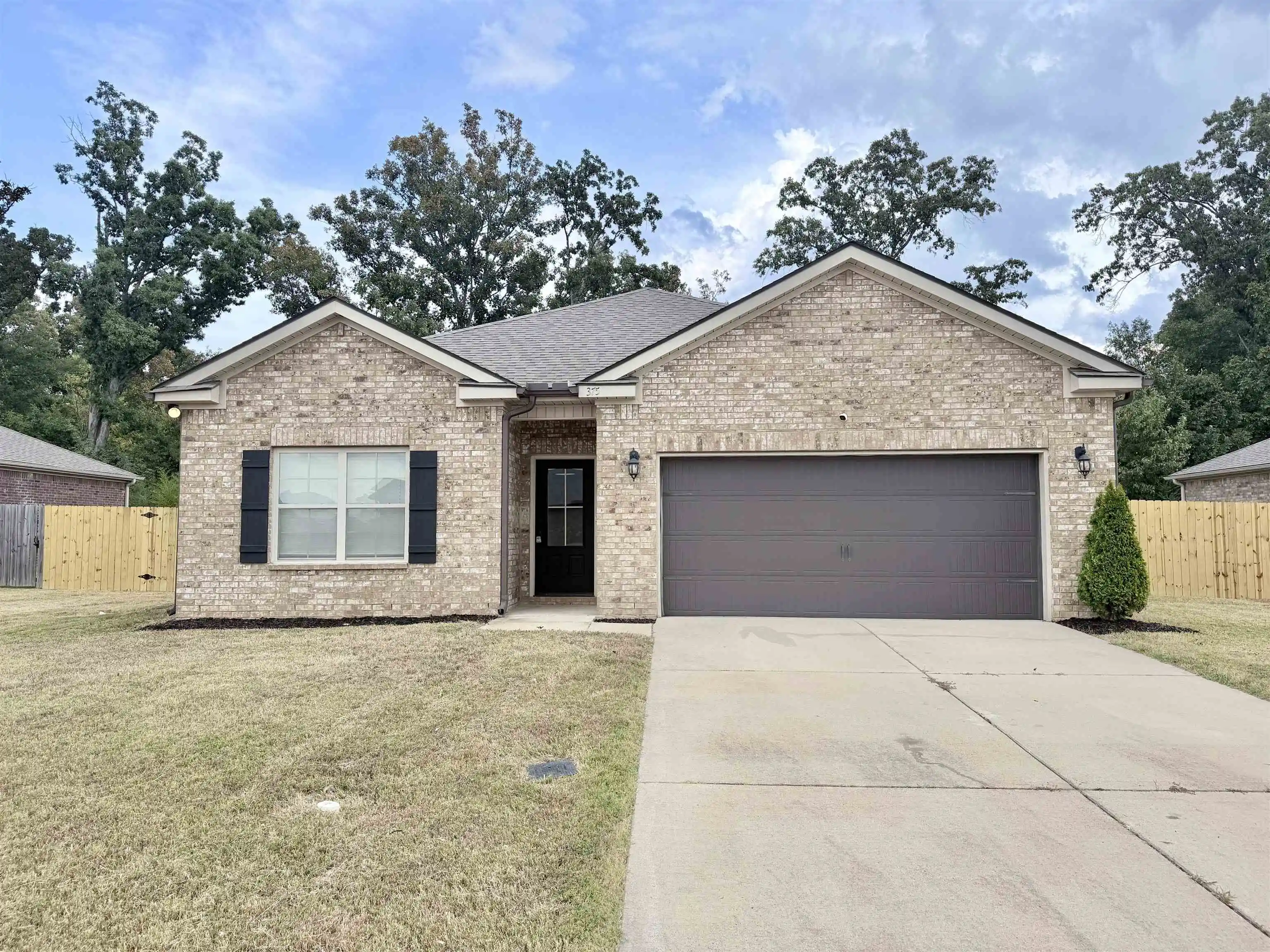 Photo 1 of Single family home for sale at 375 Beau Tisdale Dr, Oakland, TN 38060 | MLS# 10230416 | Listing updated on 2026-09-24