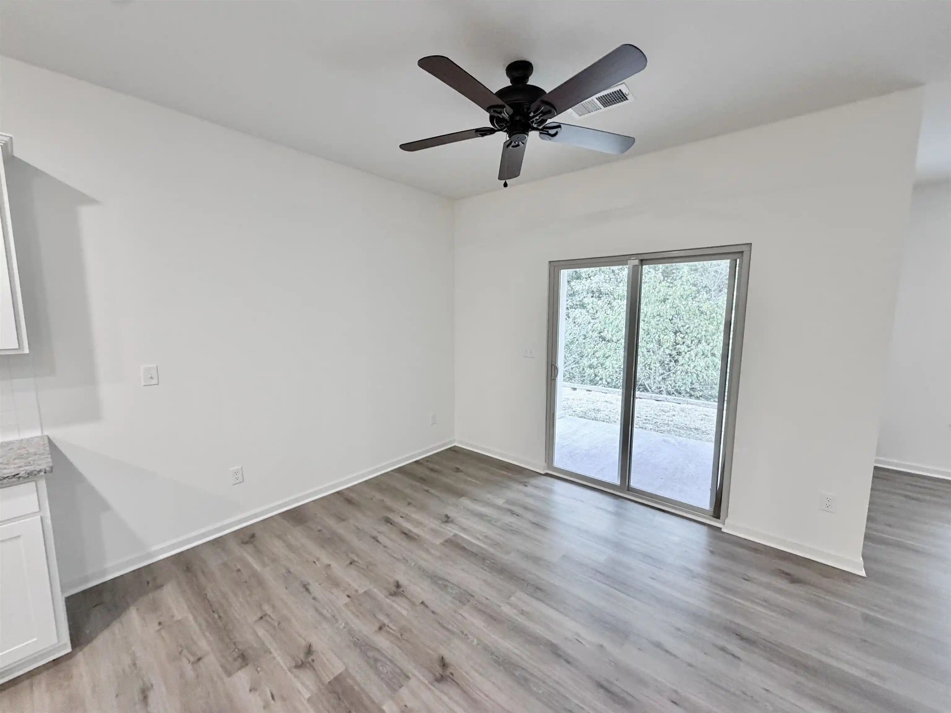 Photo 3 of Single family home for sale at 375 Beau Tisdale Dr, Oakland, TN 38060 | MLS# 10230416 | Listing updated on 2026-09-24