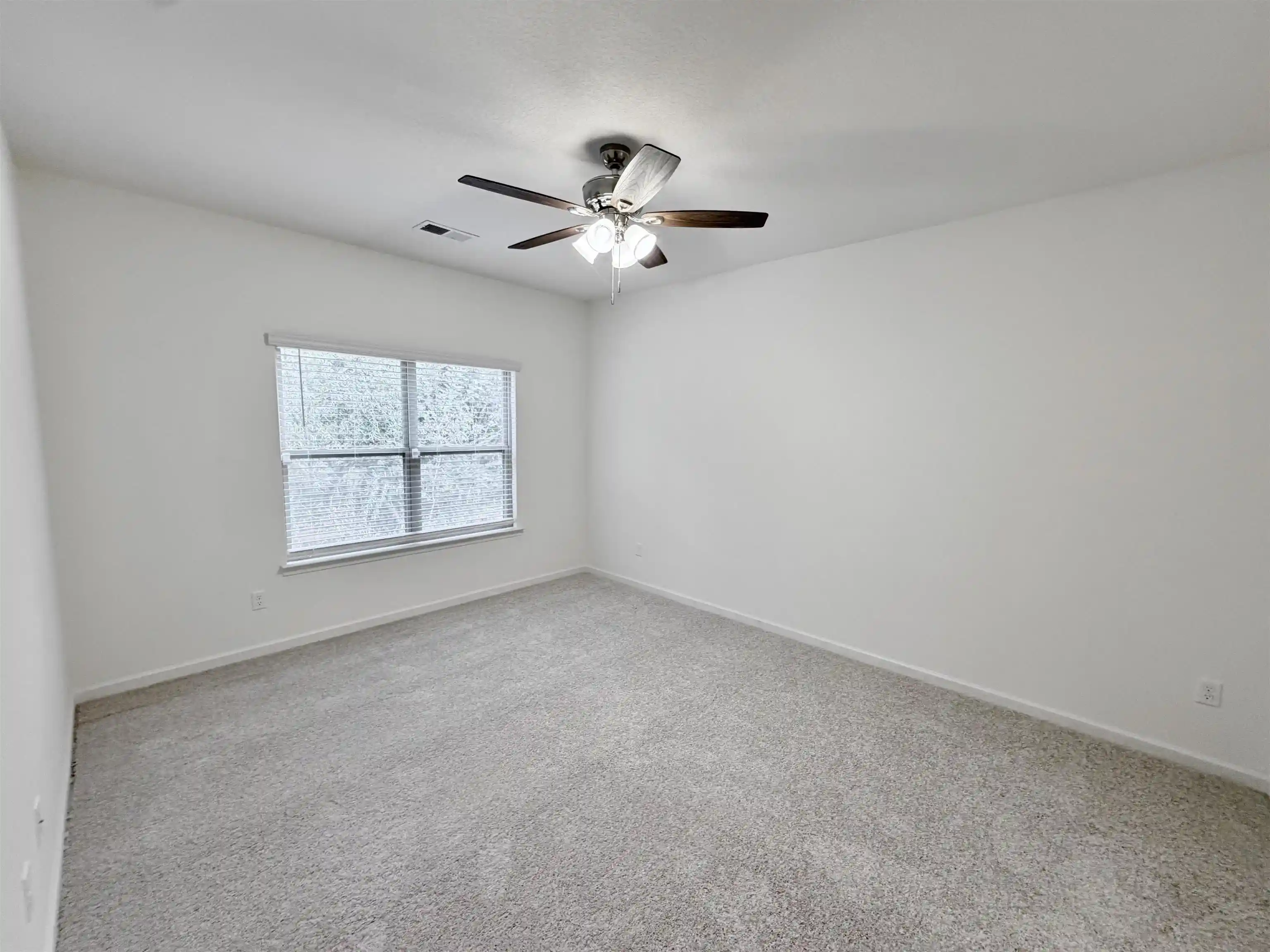 Photo 3 of Single family home for sale at 375 Beau Tisdale Dr, Oakland, TN 38060 | MLS# 10230416 | Listing updated on 2026-09-24