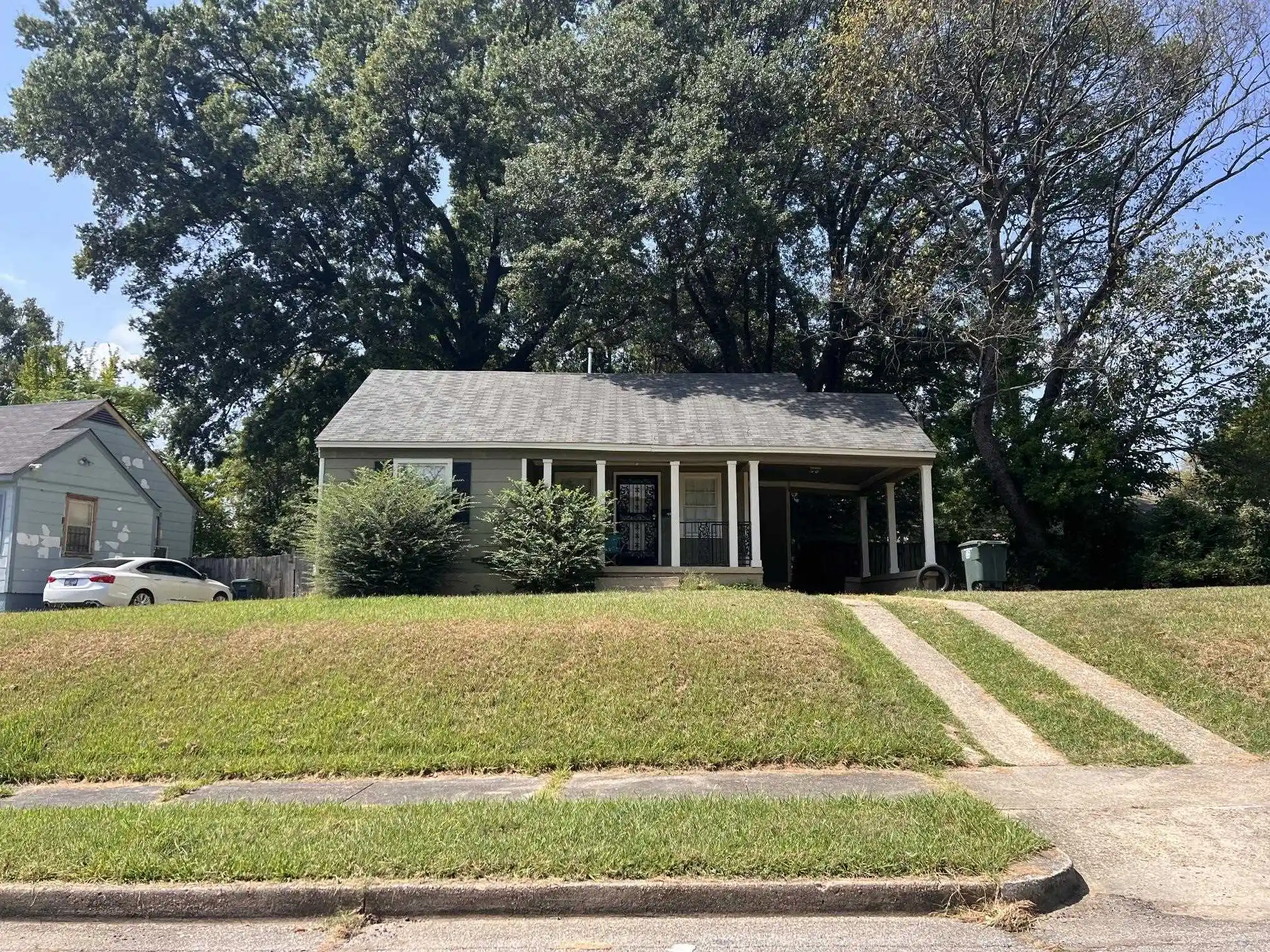 Photo 1 of Single family home for sale at 1827 Wellington St, Memphis, TN 38106 | MLS# 10230422 | Listing updated on 2026-09-14