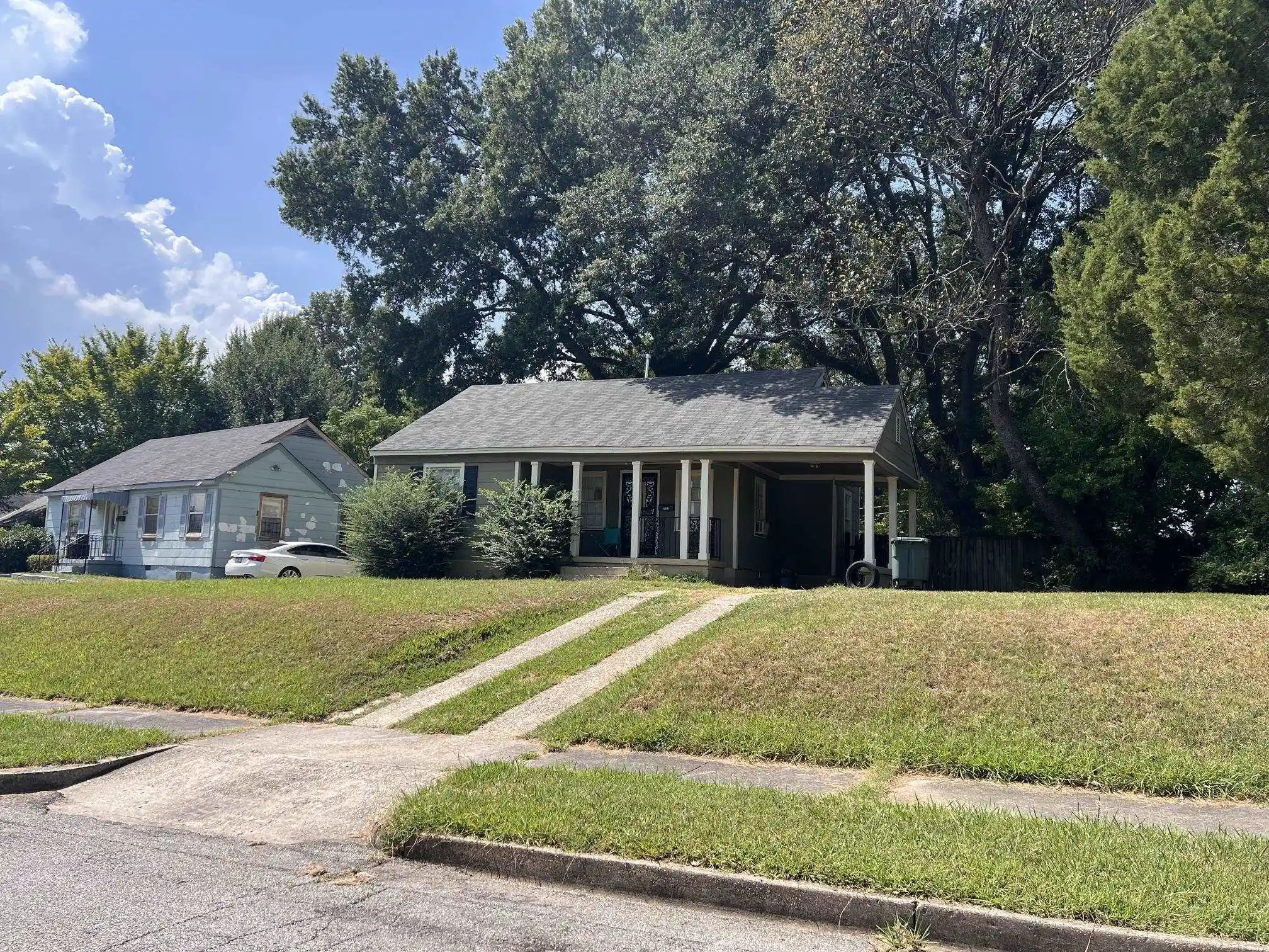 Photo 3 of Single family home for sale at 1827 Wellington St, Memphis, TN 38106 | MLS# 10230422 | Listing updated on 2026-09-14