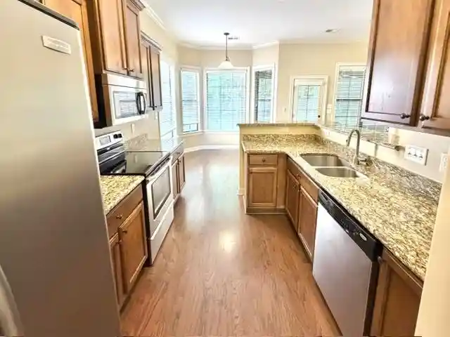 Photo 4 of Single family home for sale at 10601 Bird Stone Cv, Cordova, TN 38016 | MLS# 10230425 | Listing updated on 2026-09-30