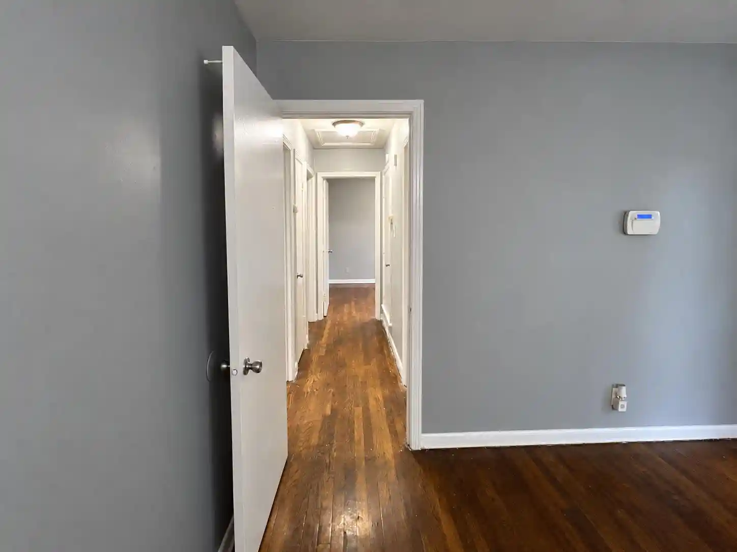 Photo 2 of Single family home for sale at 646 Western Park Dr, Memphis, TN 38109 | MLS# 10230427 | Listing updated on 2026-09-14