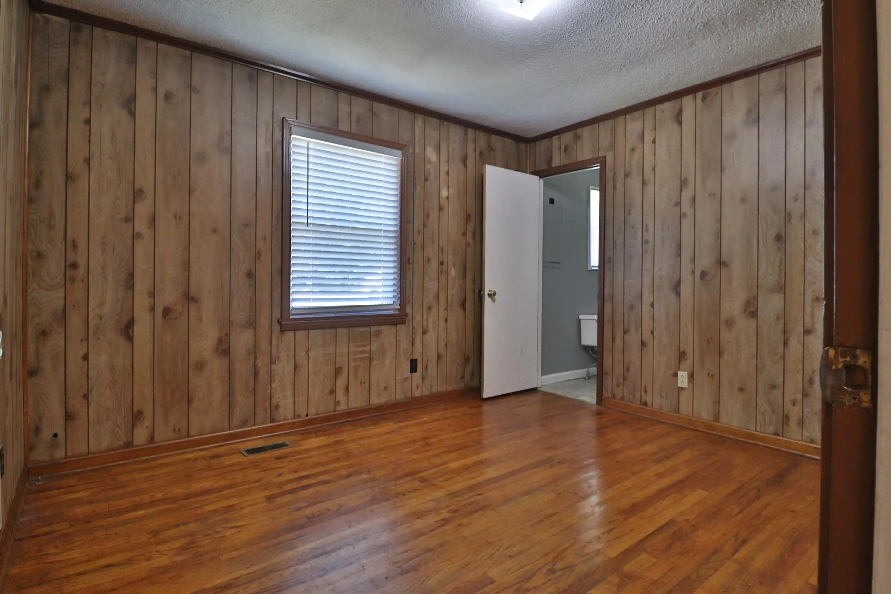 Photo 2 of Sale Pending at 56 Riddick St, Gates, TN 38037 | MLS# 10230433 | Listing updated on 2026-09-30