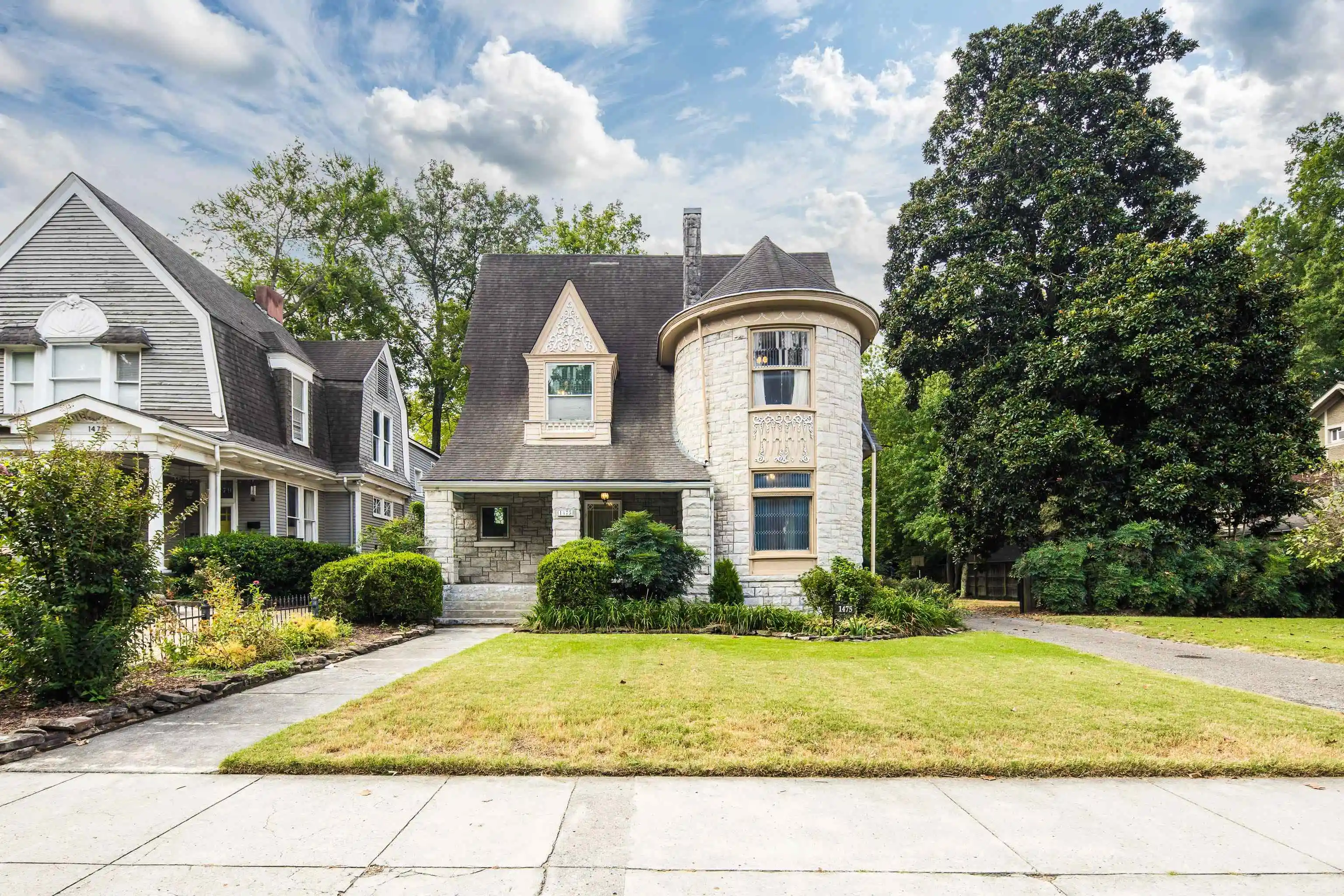 Photo 1 of Single family home for sale at 1475 Central Ave, Memphis, TN 38104 | MLS# 10230435 | Listing updated on 2026-09-24