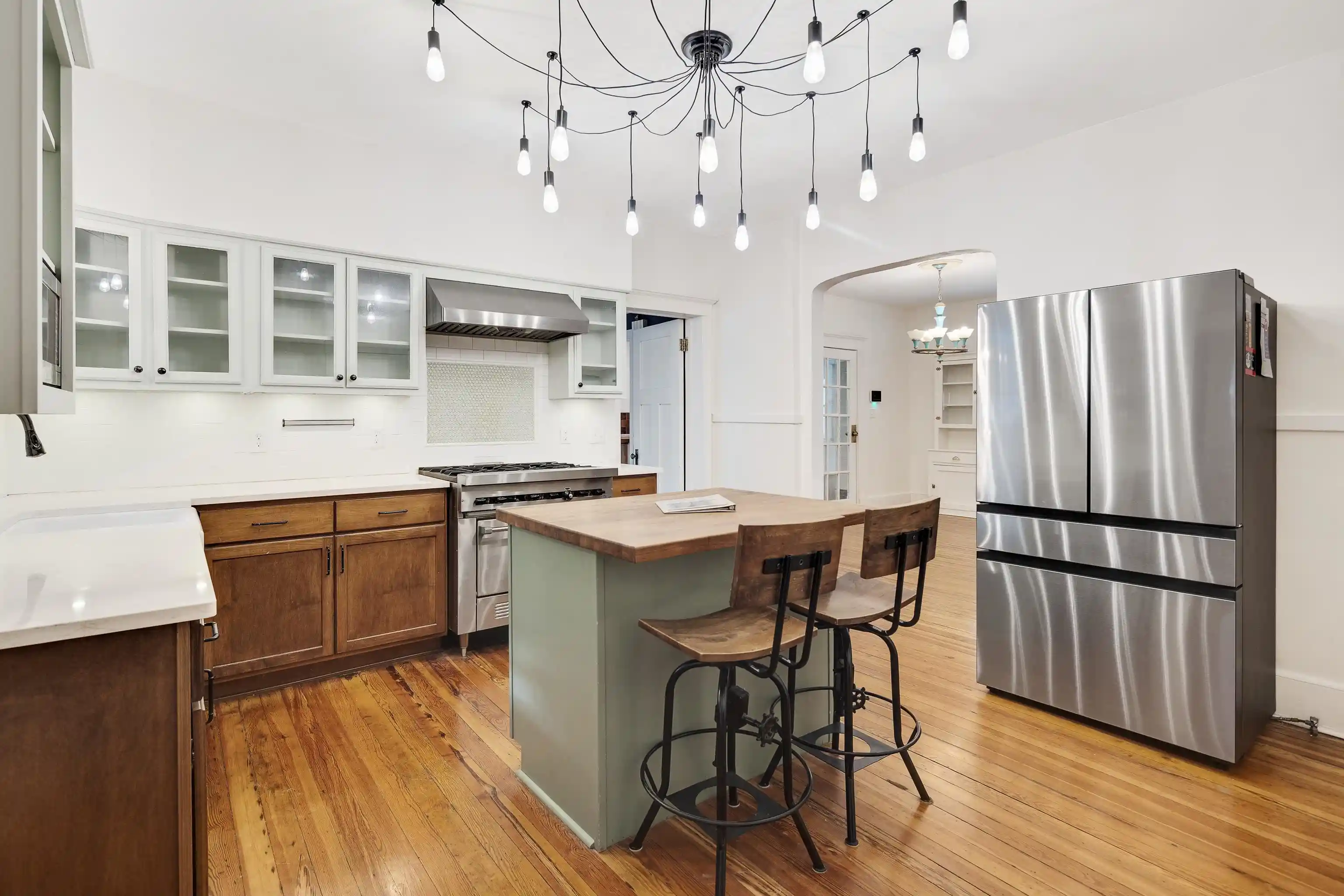 Photo 3 of Single family home for sale at 1475 Central Ave, Memphis, TN 38104 | MLS# 10230435 | Listing updated on 2026-09-24