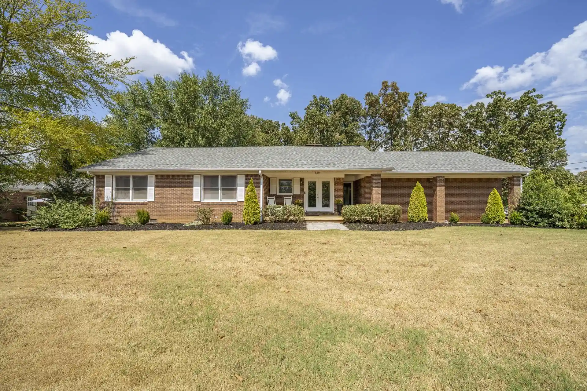 Photo 1 of Single family home for sale at 520 Bowen Dr, Savannah, TN 38372 | MLS# 10230441 | Listing updated on 2026-09-15