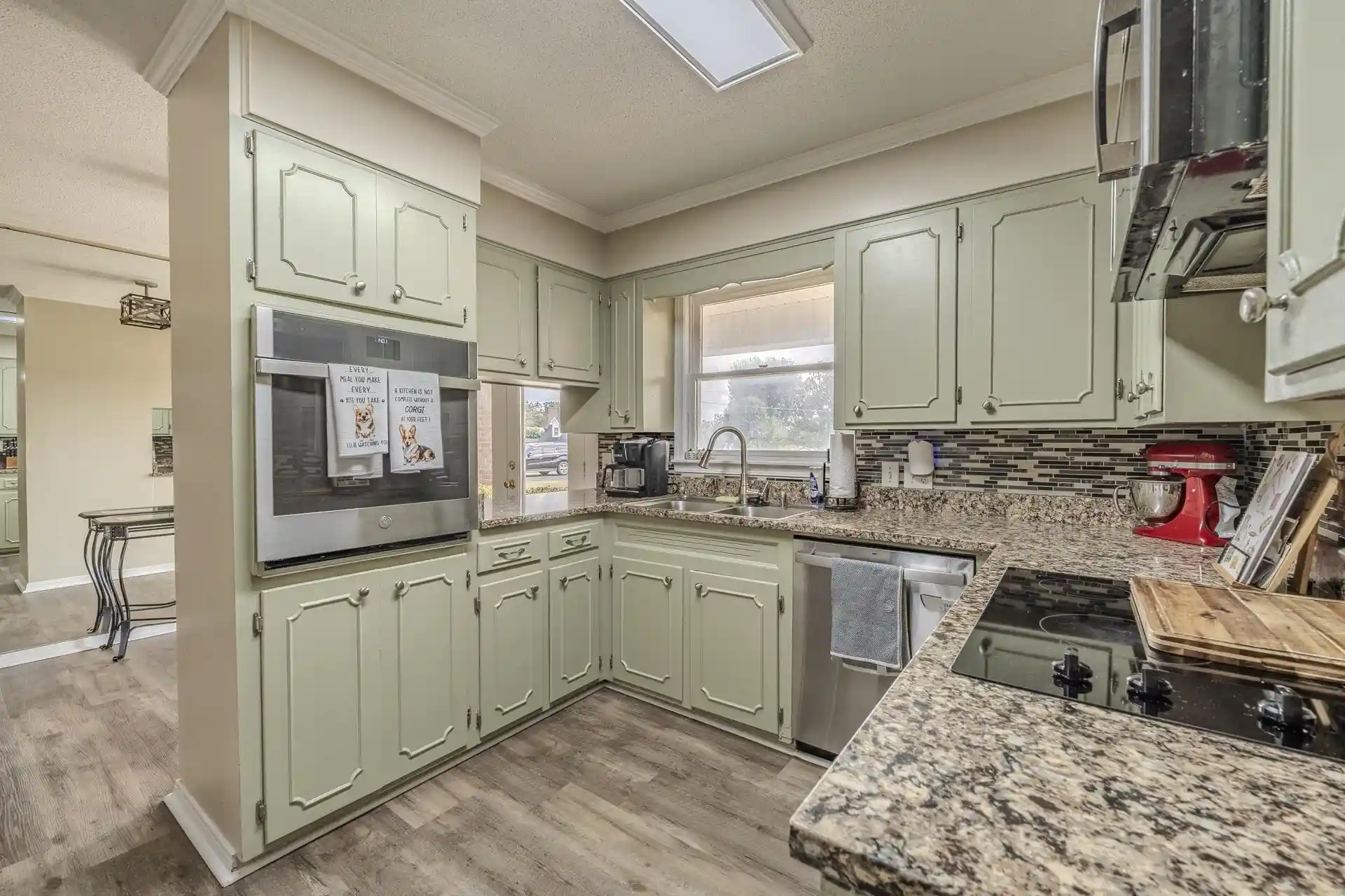 Photo 3 of Single family home for sale at 520 Bowen Dr, Savannah, TN 38372 | MLS# 10230441 | Listing updated on 2026-09-15