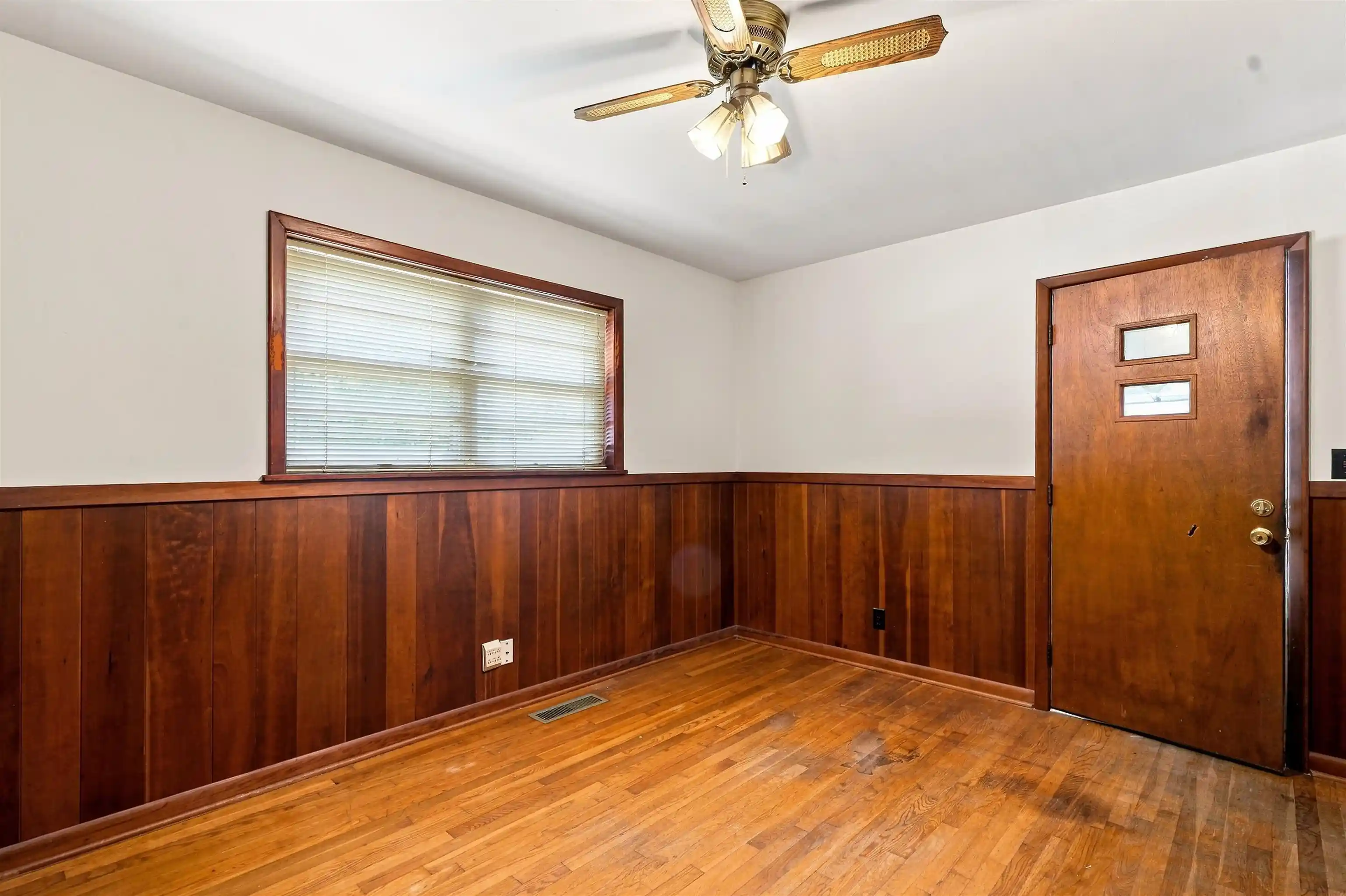 Photo 2 of Single family home for sale at 8965 Old 64 Hwy, Bolivar, TN 38008 | MLS# 10230445 | Listing updated on 2026-09-15