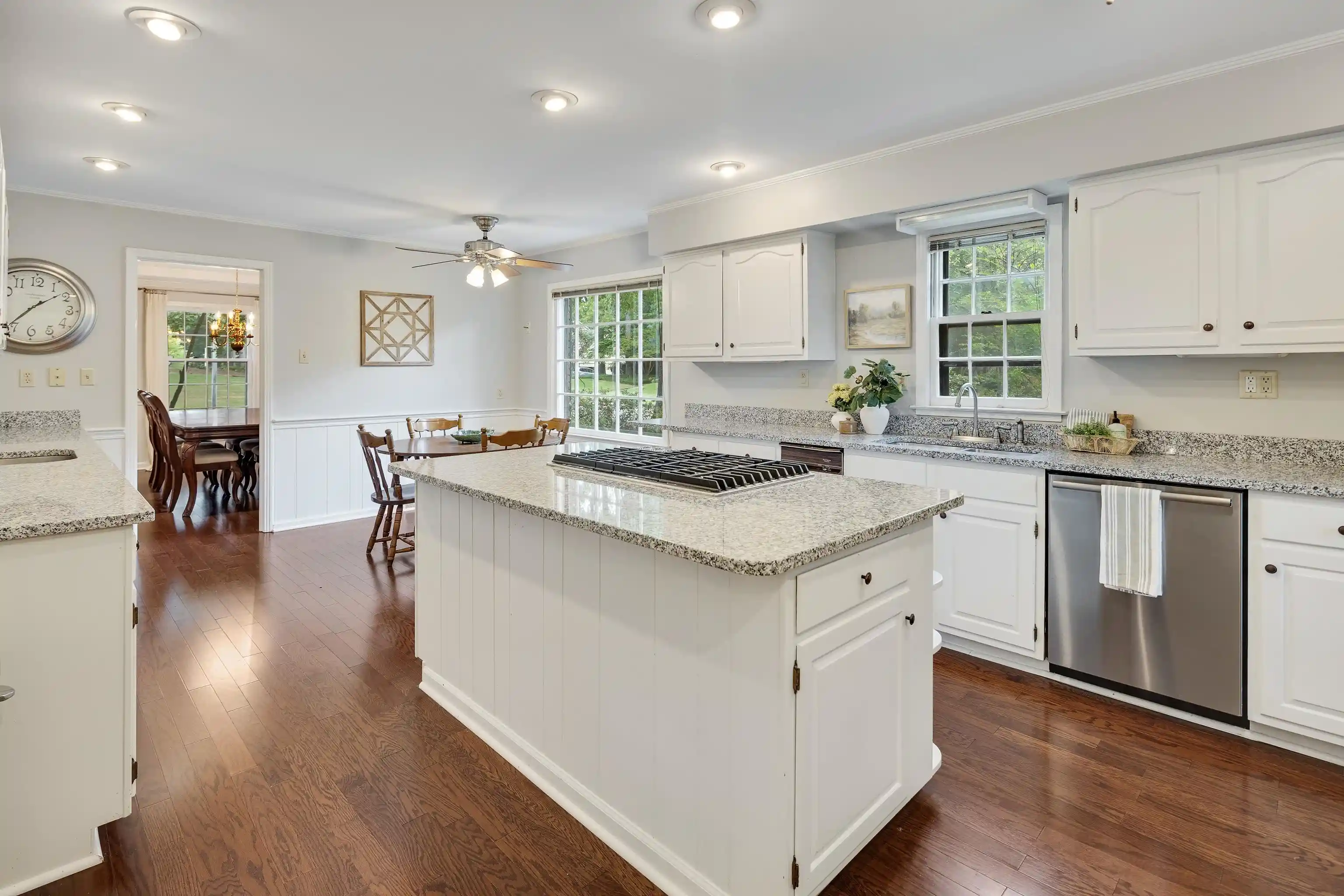 Photo 4 of Single family home for sale at 8441 Sandy Berry Cv, Germantown, TN 38138 | MLS# 10230454 | Listing updated on 2026-09-15