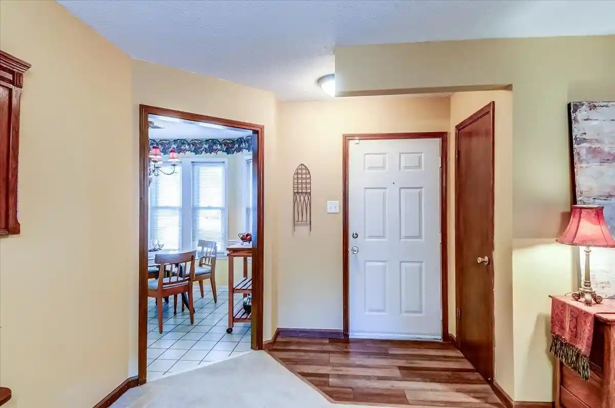 Photo 3 of Single family home for sale at 7196 Butternut Dr, Memphis, TN 38133 | MLS# 10230467 | Listing updated on 2026-09-16