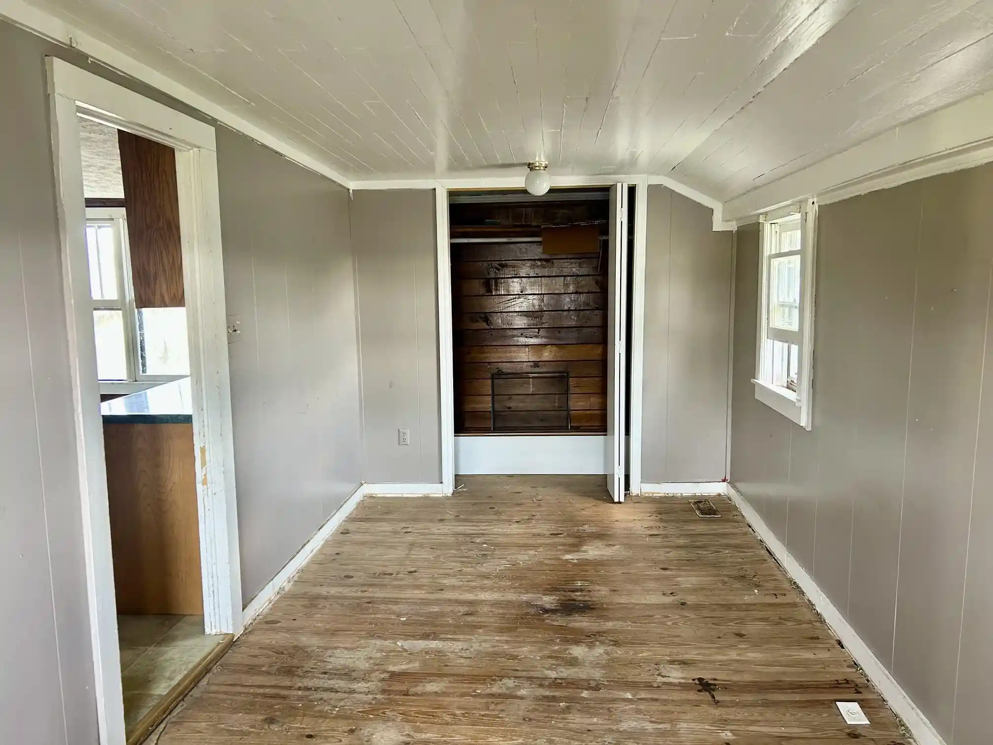 Photo 2 of Single family home for sale at 556 Hartsfield Rd, Newbern, TN 38059 | MLS# 10230478 | Listing updated on 2026-09-18