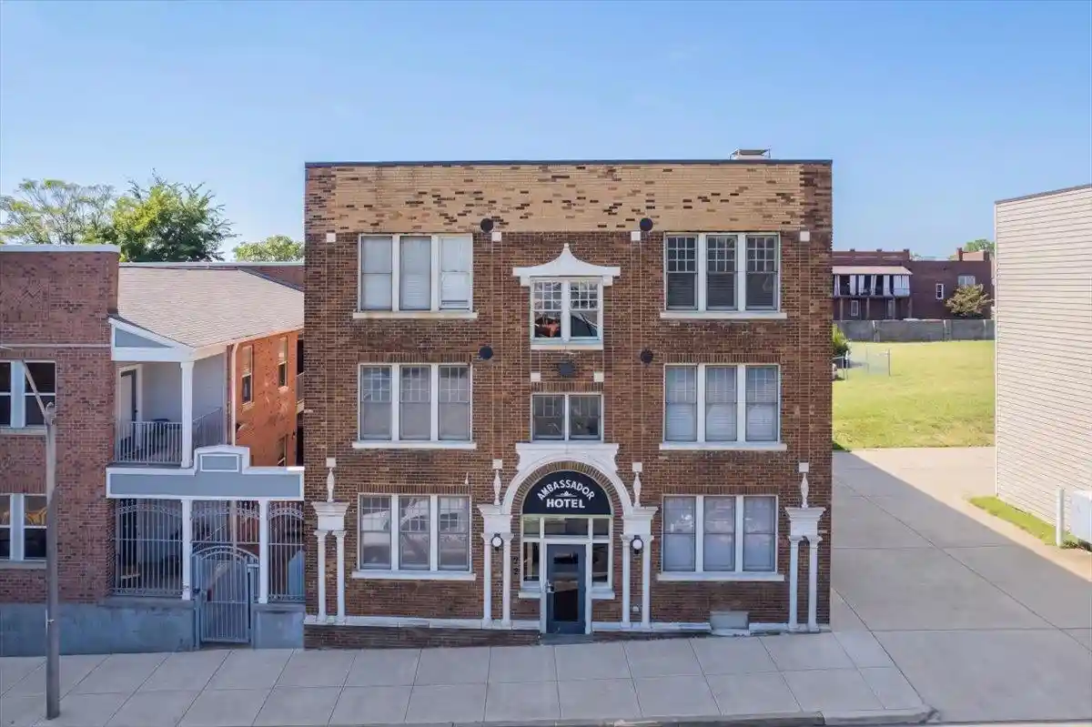 Photo 1 of Condo for sale at 77 Vance Ave #301, Memphis, TN 38103 | MLS# 10230484 | Listing updated on 2026-09-16