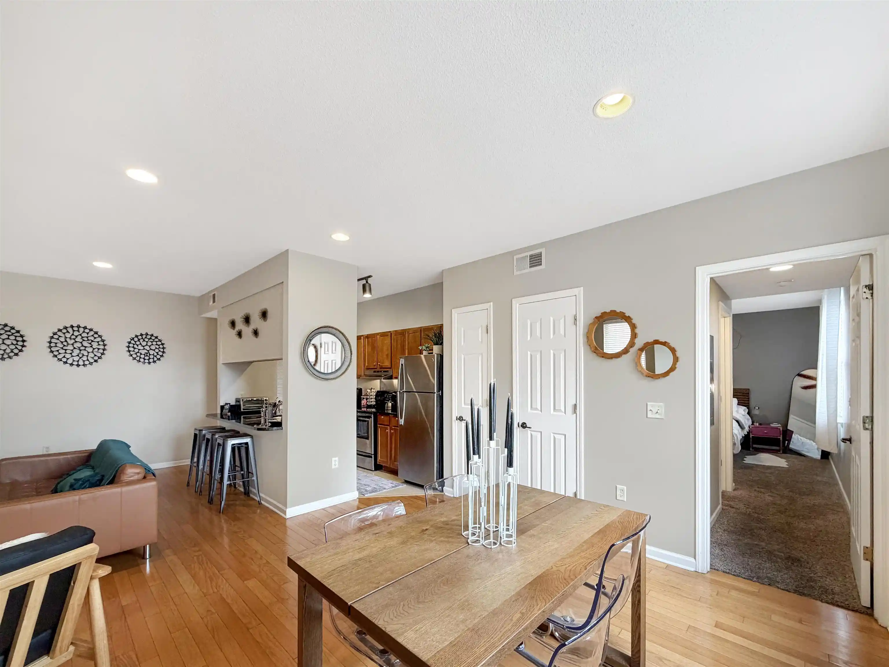 Listing Photo 5 - Condo for sale in building located at 85 Vance Ave, Memphis, TN 38103 - Unit #202