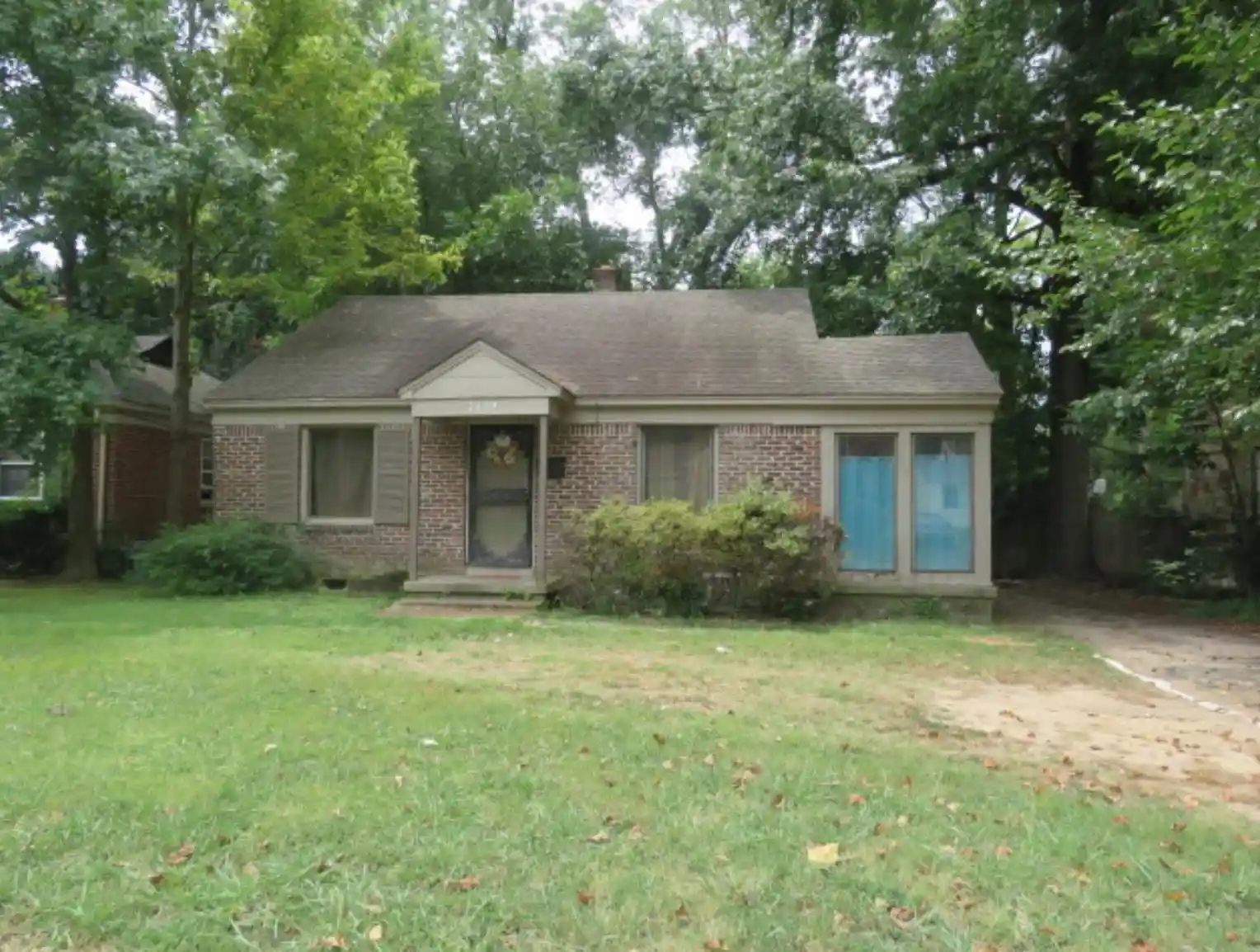 Photo 1 of Single family home for sale at 3449 Henry Ave, Memphis, TN 38122 | MLS# 10230494 | Listing updated on 2026-09-16