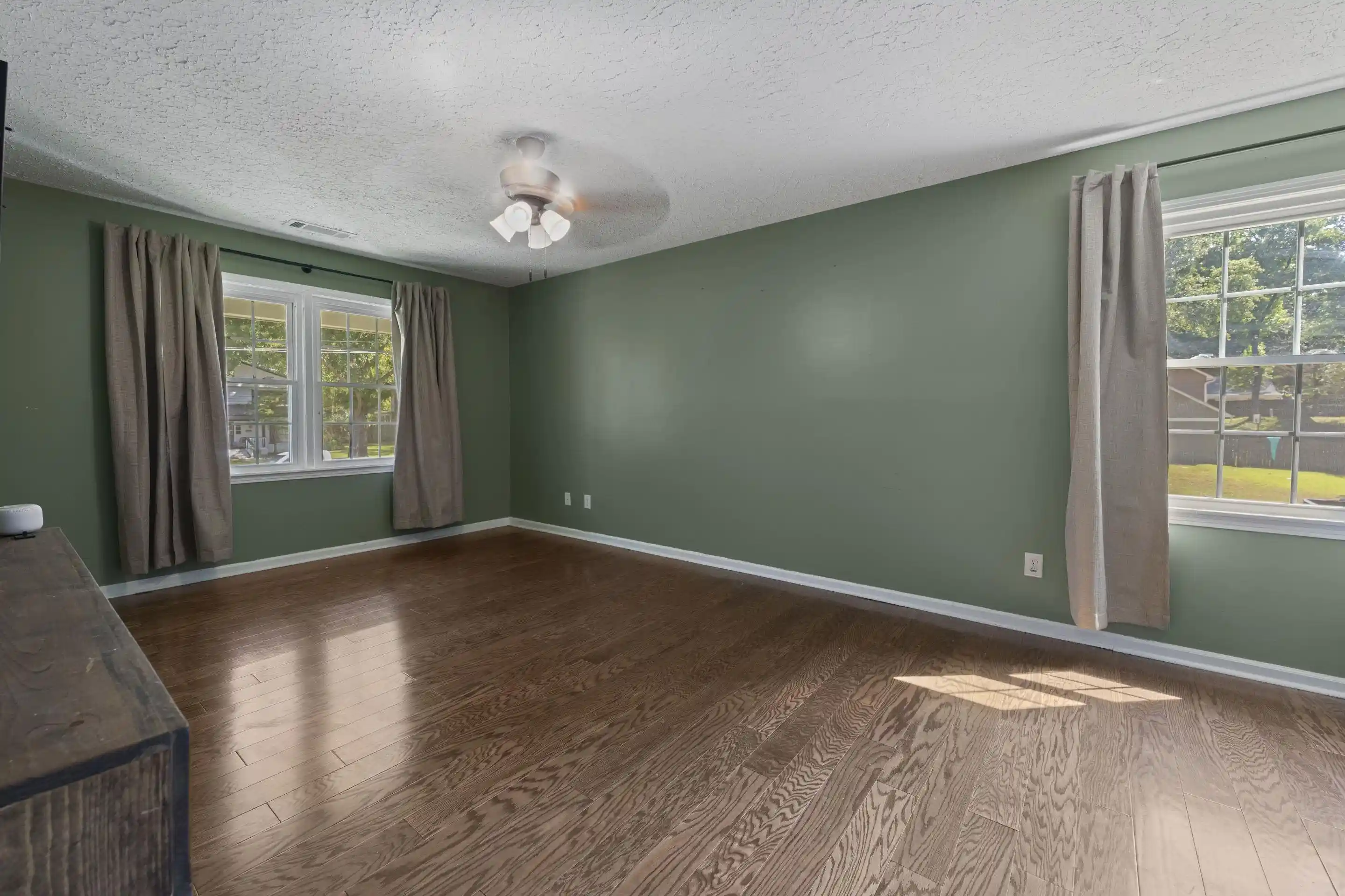 Photo 4 of Single family home for sale at 7547 Neshoba Dr, Germantown, TN 38138 | MLS# 10230514 | Listing updated on 2026-09-16