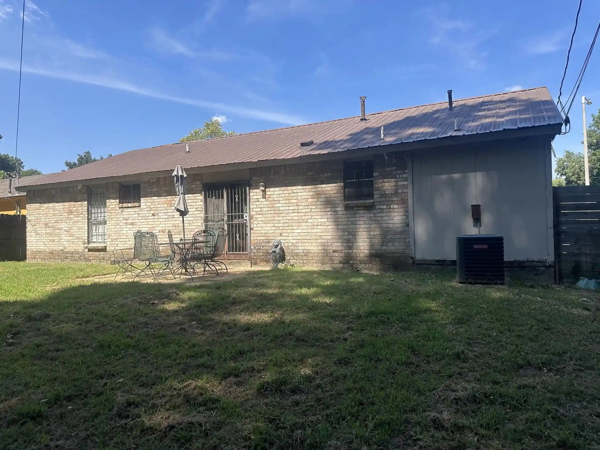 Photo 4 of Single family home for sale at 1939 Edward Cv, Memphis, TN 38107 | MLS# 10230520 | Listing updated on 2026-09-16