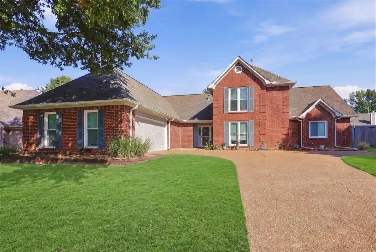 Photo 1 of Single family home for sale at 3902 Lighthouse Ln, Lakeland, TN 38002 | MLS# 10230525 | Listing updated on 2026-10-02