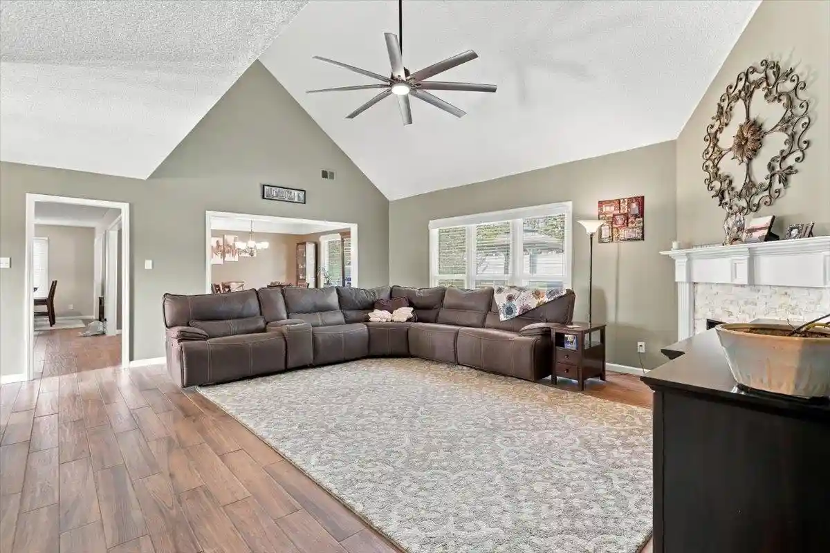 Photo 3 of Single family home for sale at 3902 Lighthouse Ln, Lakeland, TN 38002 | MLS# 10230525 | Listing updated on 2026-10-02