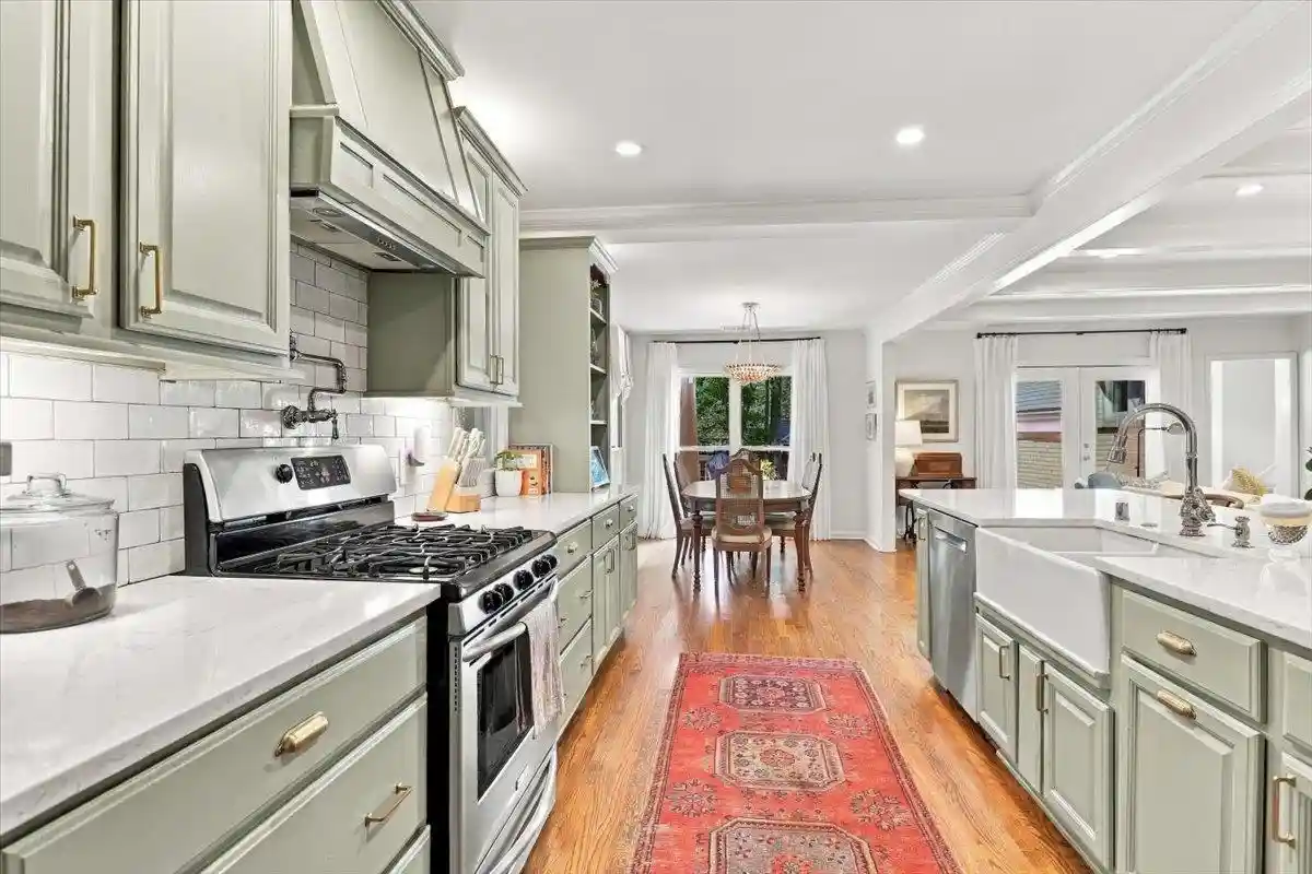 Photo 2 of Single family home for sale at 4954 Minden Rd, Memphis, TN 38117 | MLS# 10230530 | Listing updated on 2026-10-09