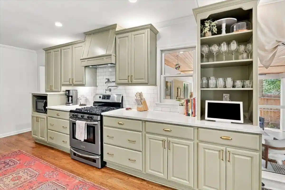 Photo 3 of Single family home for sale at 4954 Minden Rd, Memphis, TN 38117 | MLS# 10230530 | Listing updated on 2026-10-09