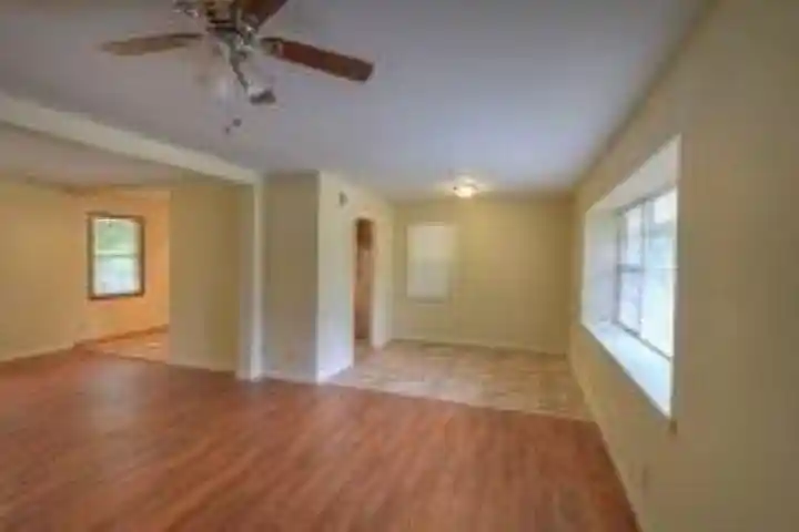 Photo 2 of Single family home for sale at 932 Cullenwood Rd, Memphis, TN 38116 | MLS# 10230546 | Listing updated on 2026-09-16