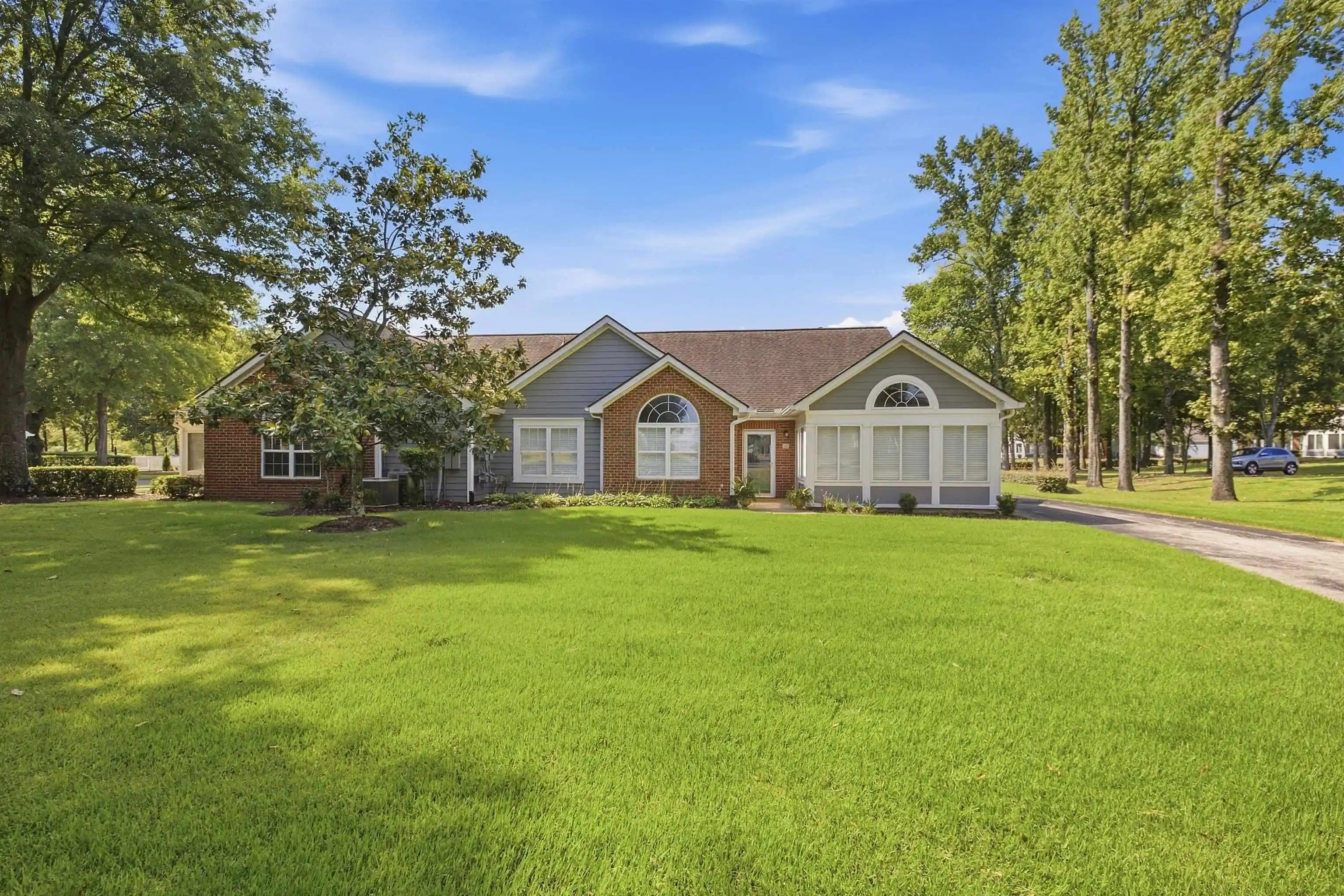 Condo for sale at 261 Oak Clb Ln #9, Collierville, TN 38017 | MLS# 10230551