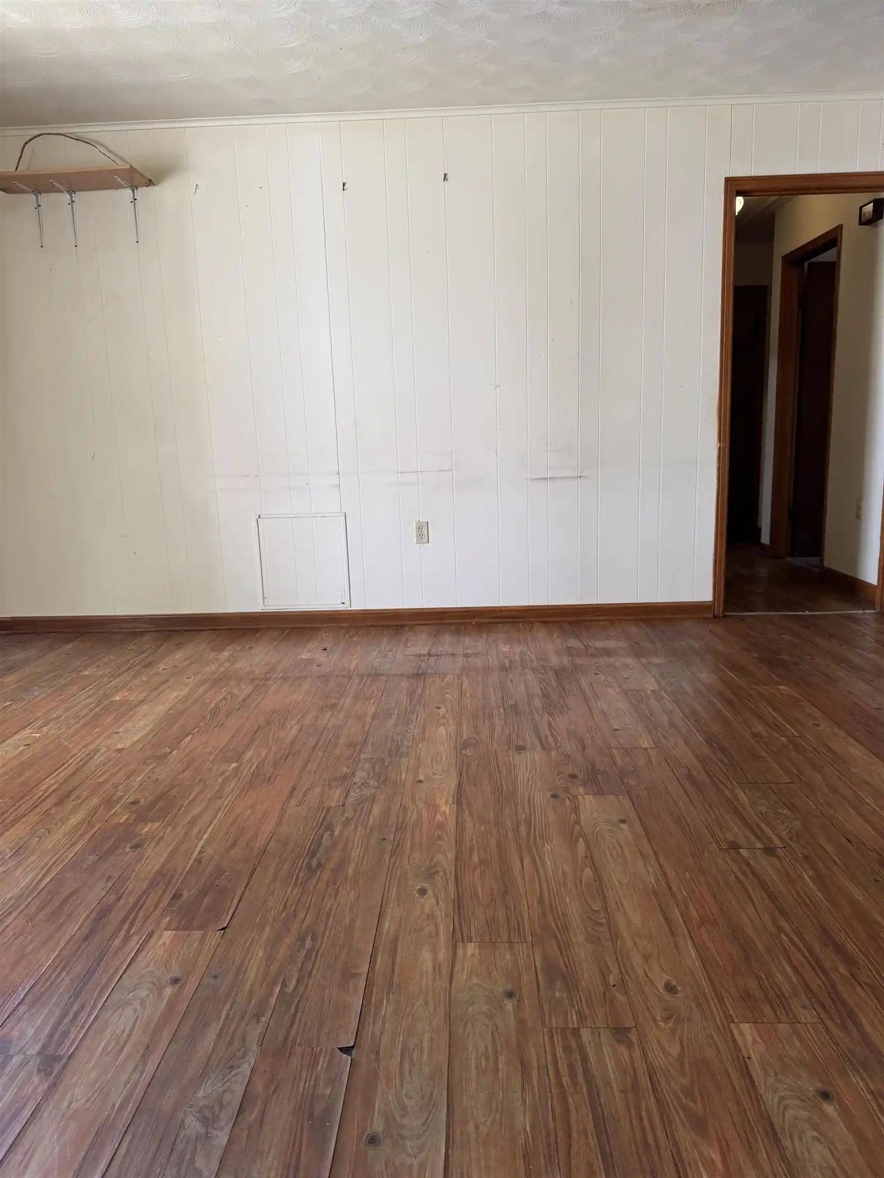 Photo 2 of Single family home for sale at 7221 N Juana Dr, Millington, TN 38053 | MLS# 10230554 | Listing updated on 2026-09-16