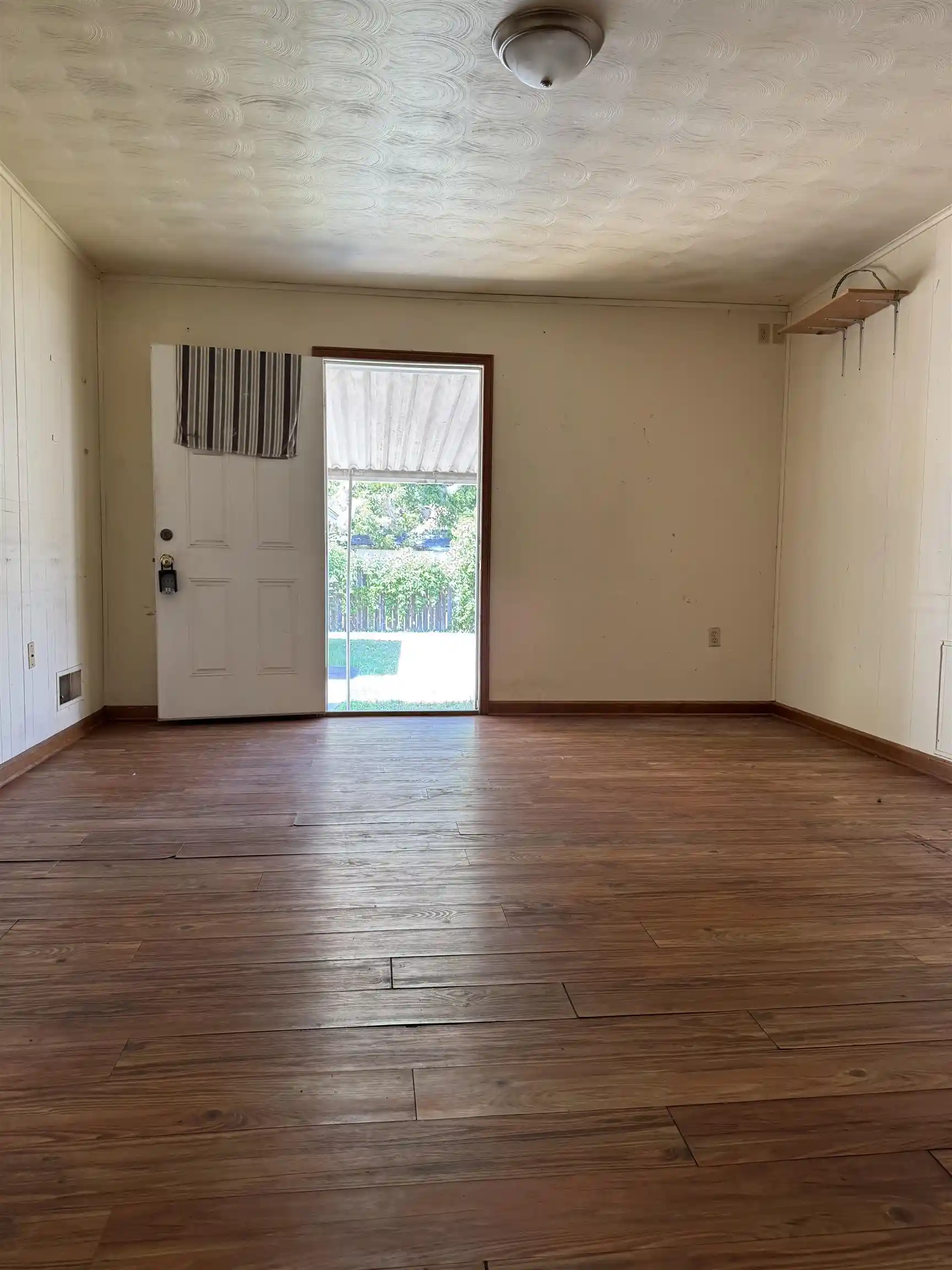 Photo 3 of Single family home for sale at 7221 N Juana Dr, Millington, TN 38053 | MLS# 10230554 | Listing updated on 2026-09-16