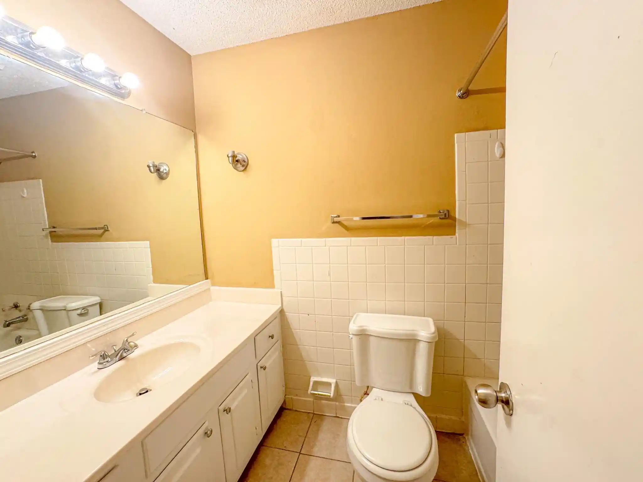 Photo 3 of Townhouse for sale at 3363 Coachouse Cv #3363, Bartlett, TN 38134 | MLS# 10230559 | Listing updated on 2026-09-18