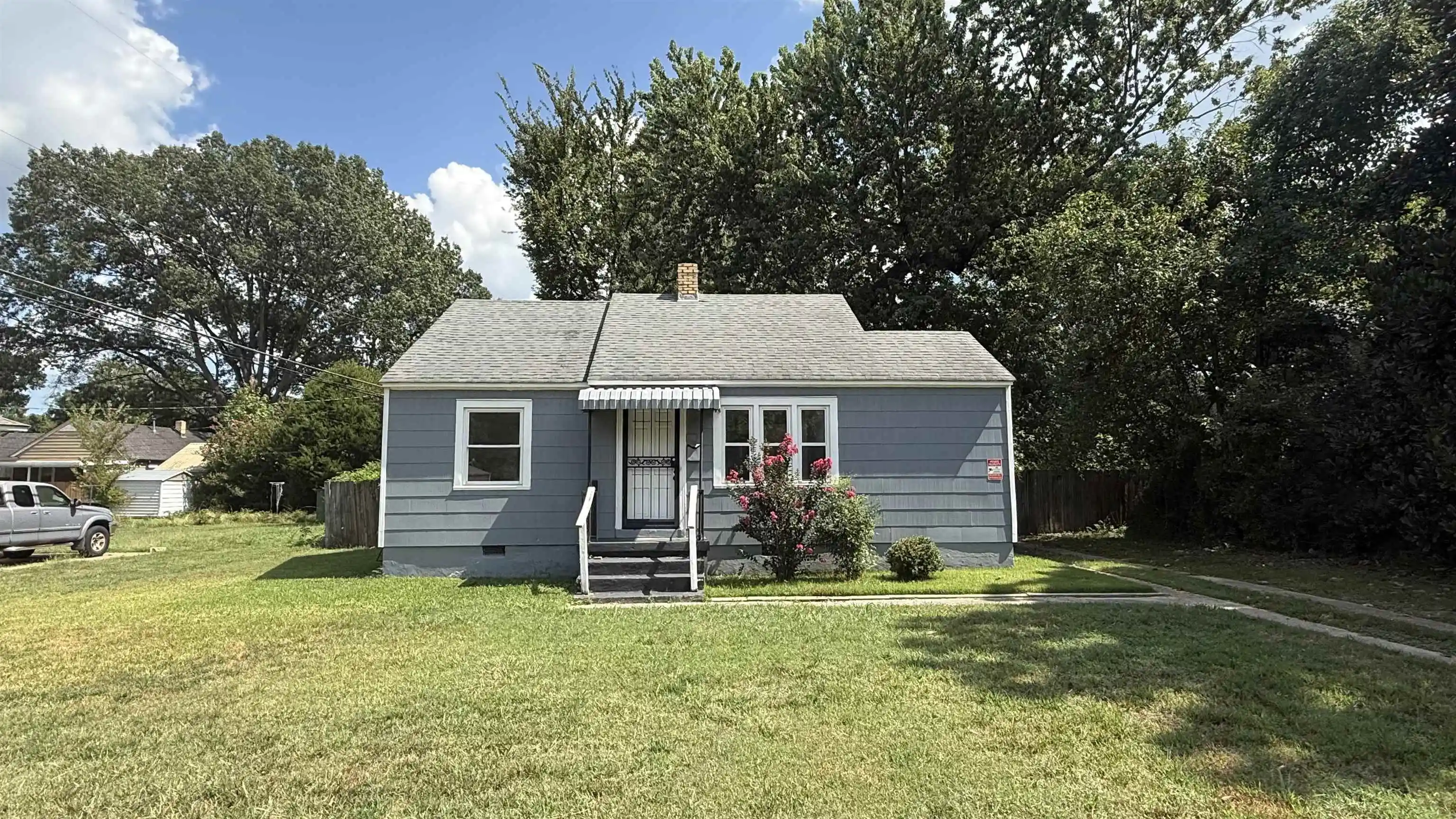 Photo 1 of Single family home for sale at 906 Wrenwood St, Memphis, TN 38122 | MLS# 10230563 | Listing updated on 2026-09-18