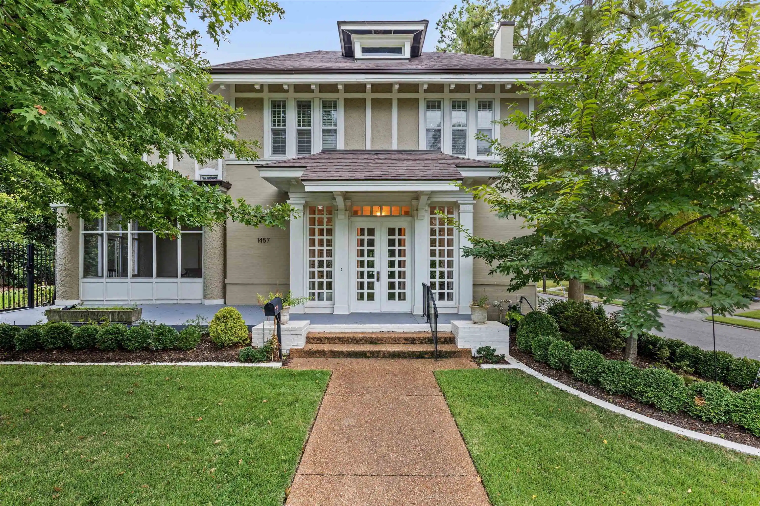 Photo 1 of Single family home for sale at 1457 Goodbar Ave, Memphis, TN 38104 | MLS# 10230566 | Listing updated on 2026-09-20