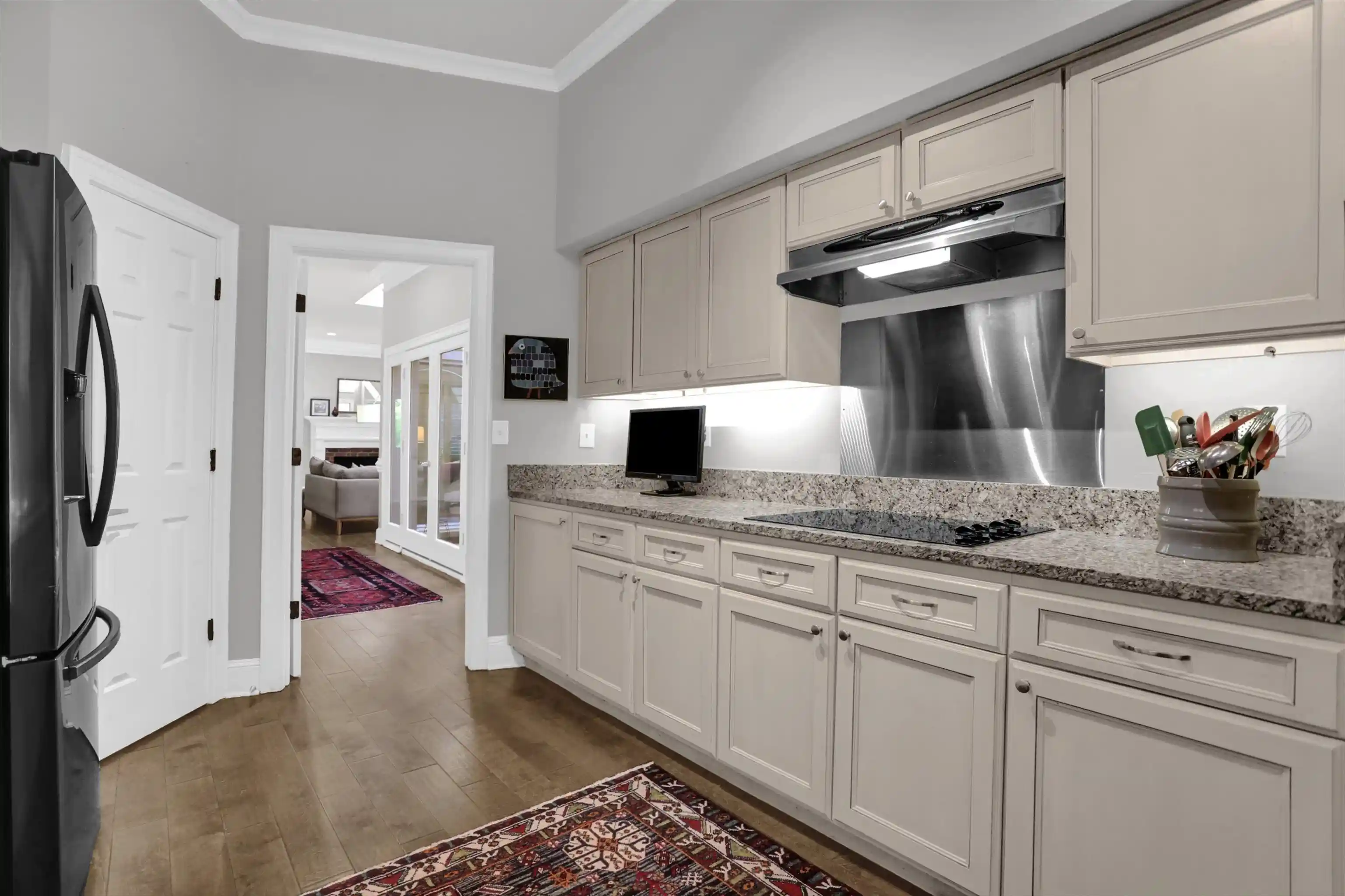 Photo 4 of Townhouse for sale at 498 E Racquet Clb Pl, Memphis, TN 38117 | MLS# 10230568 | Listing updated on 2026-09-18