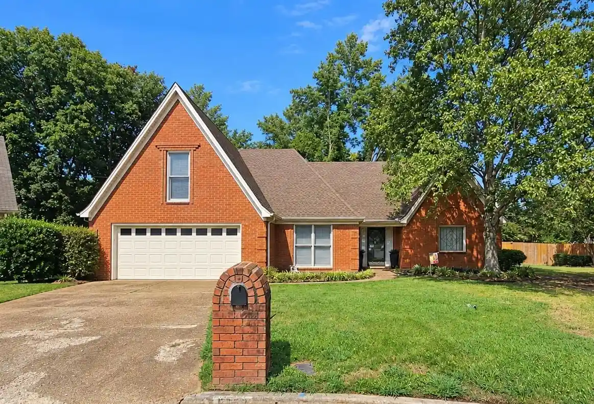 Photo 1 of Sale Pending at 8762 W Bredbury Cv, Cordova, TN 38016 | MLS# 10230578 | Listing updated on 2026-10-20