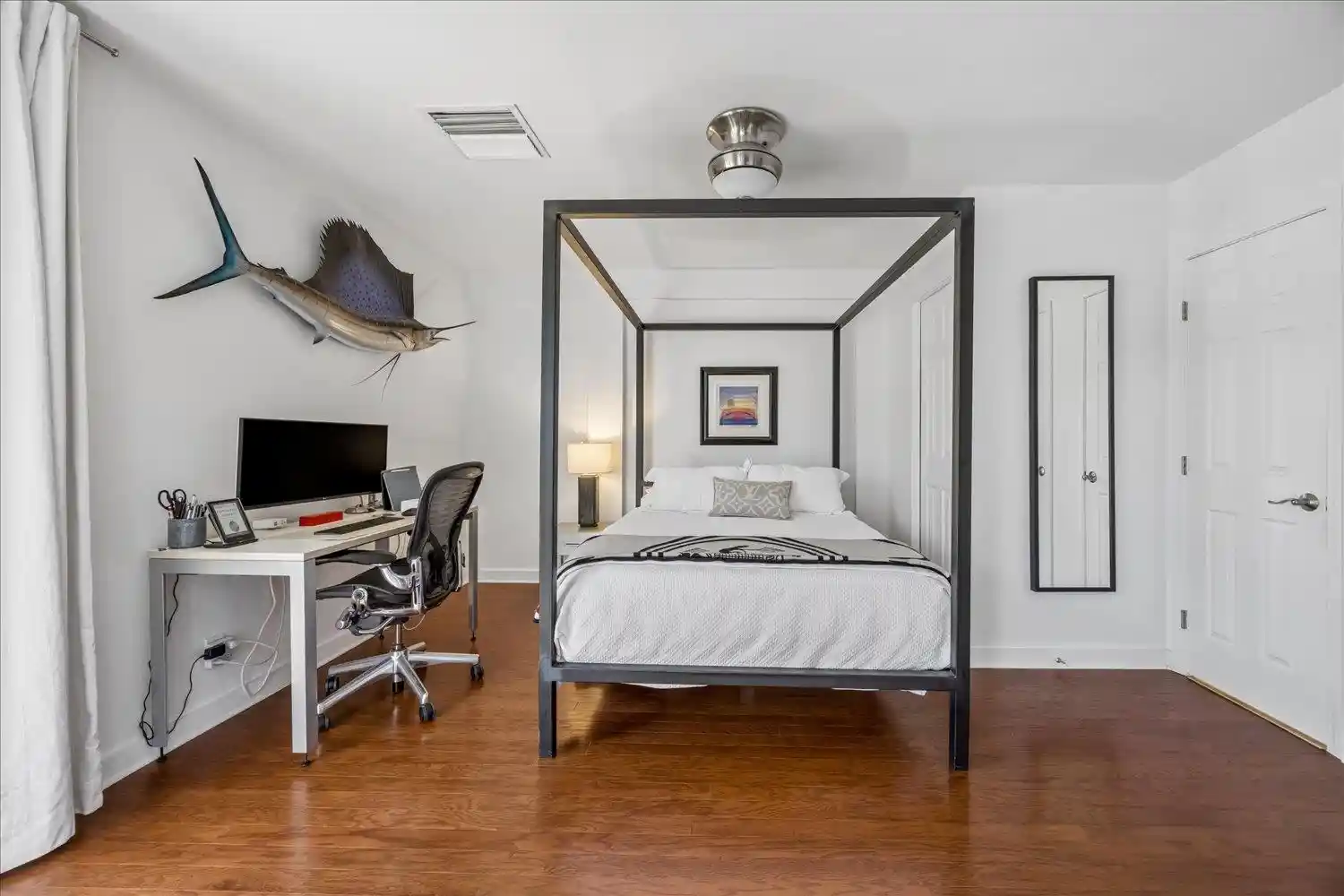Photo 3 of Townhouse for sale at 2195 Poplar Ave #504, Memphis, TN 38104 | MLS# 10230579 | Listing updated on 2026-09-17