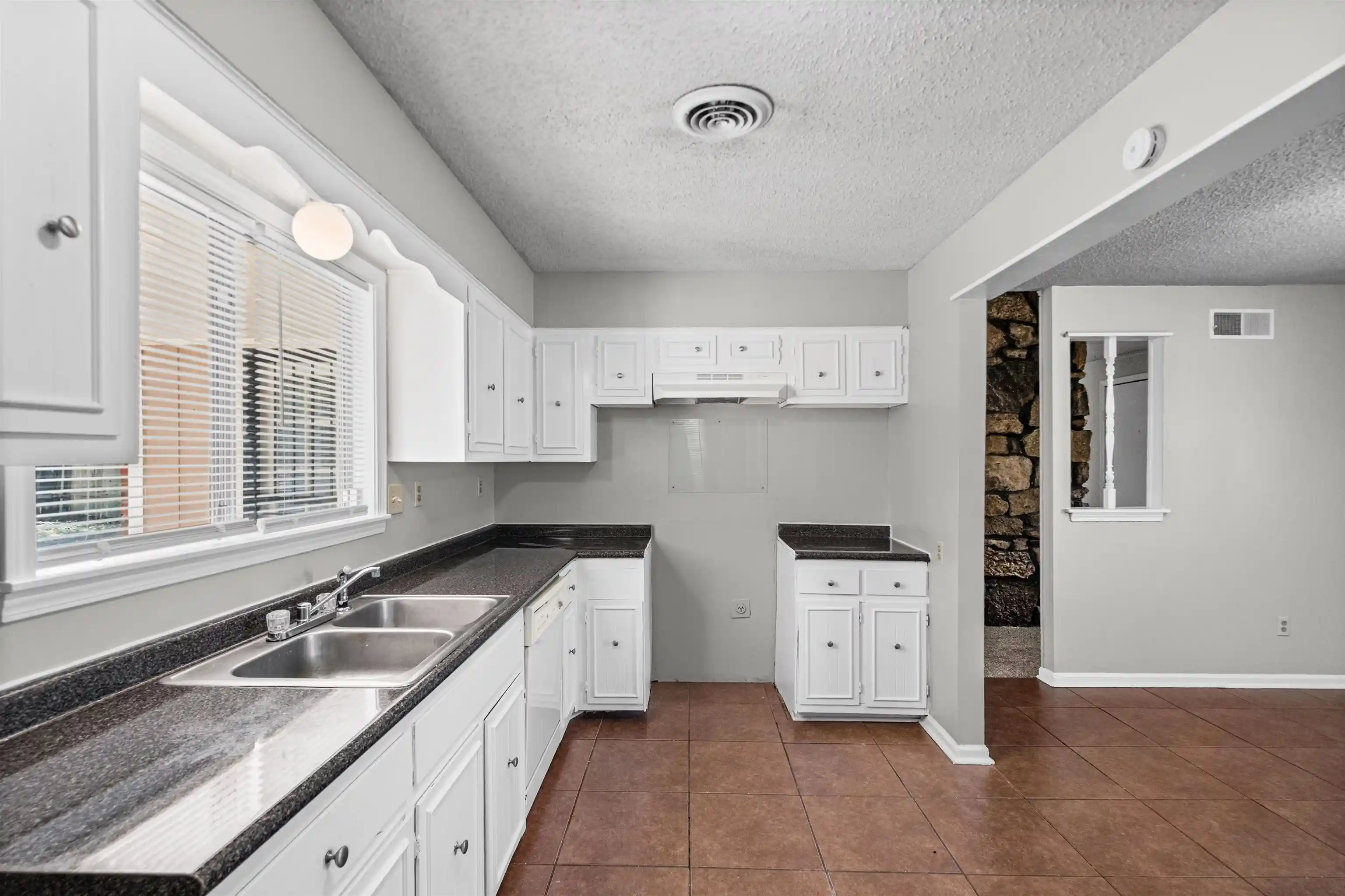 Photo 3 of Single family home for sale at 4316 Crescent Park Dr, Memphis, TN 38141 | MLS# 10230587 | Listing updated on 2026-09-17