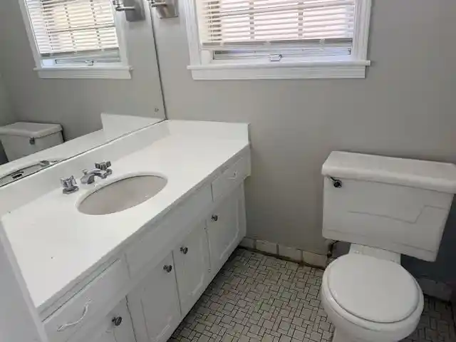 Photo 3 of Single family home for sale at 4871 Summerlane Ave, Memphis, TN 38118 | MLS# 10230589 | Listing updated on 2026-10-01