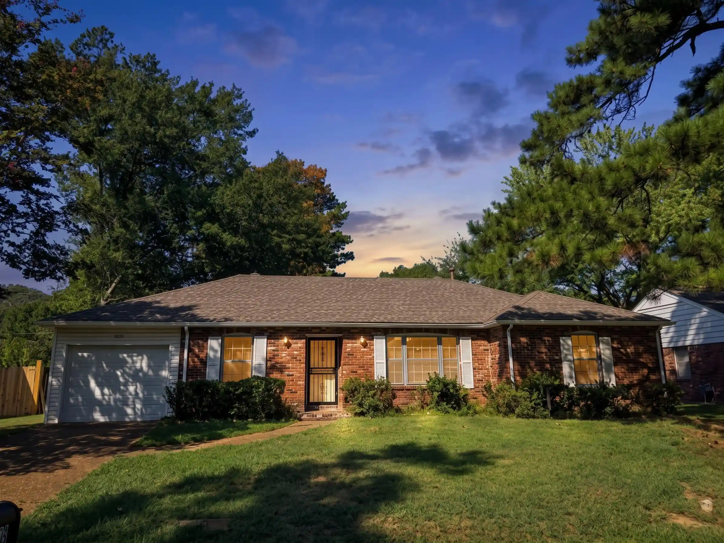 Photo 1 of Single family home for sale at 2853 Castleman St, Memphis, TN 38118 | MLS# 10230594 | Listing updated on 2026-10-05