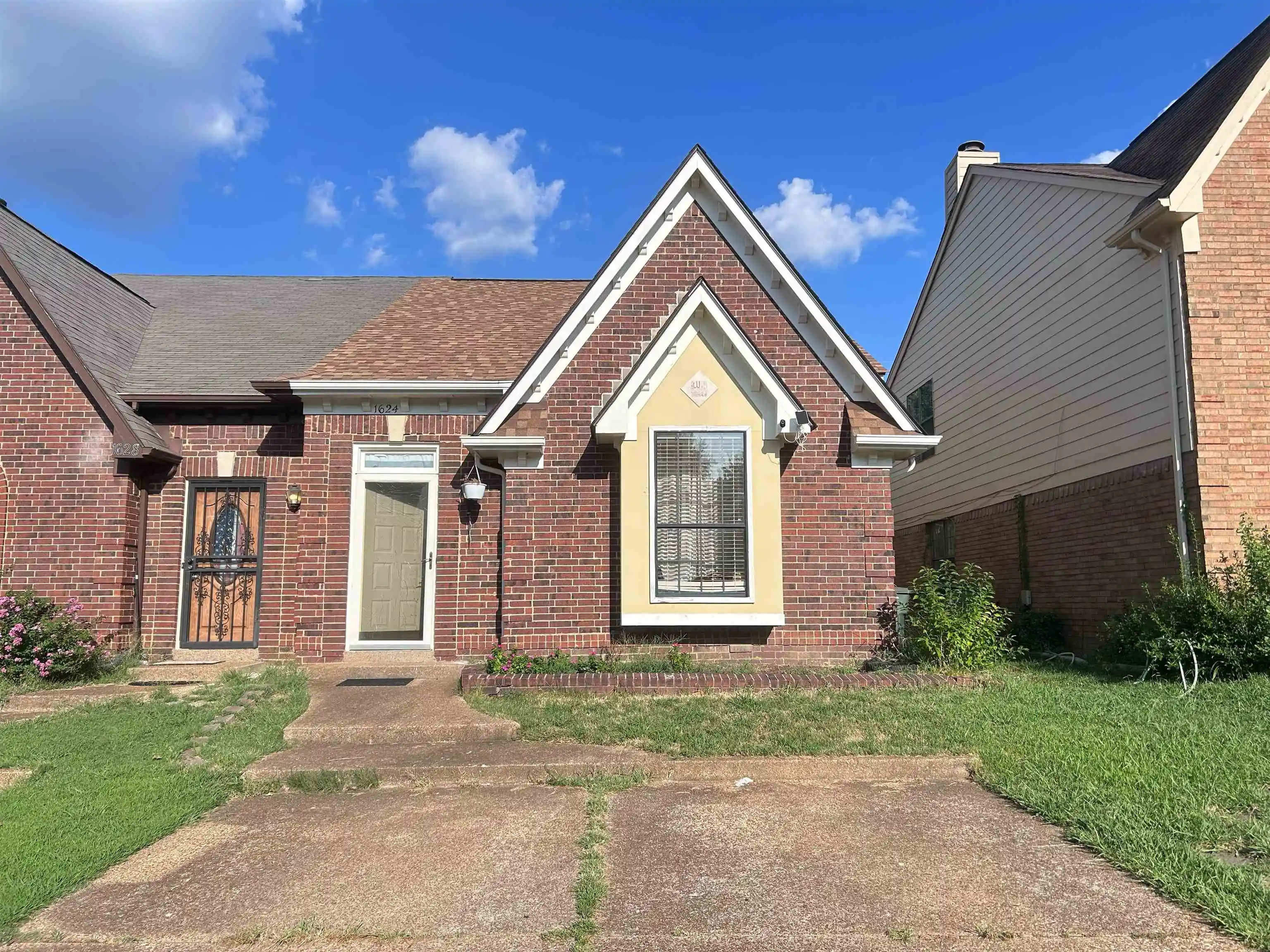Townhouse for sale at 1624 Beaver Trl Ave, Cordova, TN 38016 | MLS# 10230601